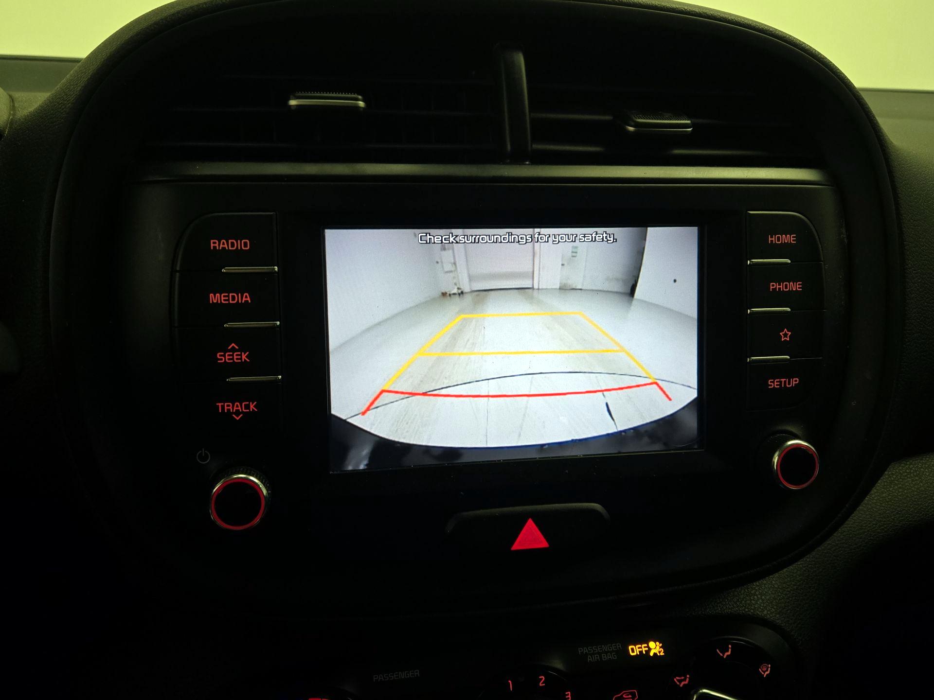 Thumbnail: 2020 Kia Soul - 14