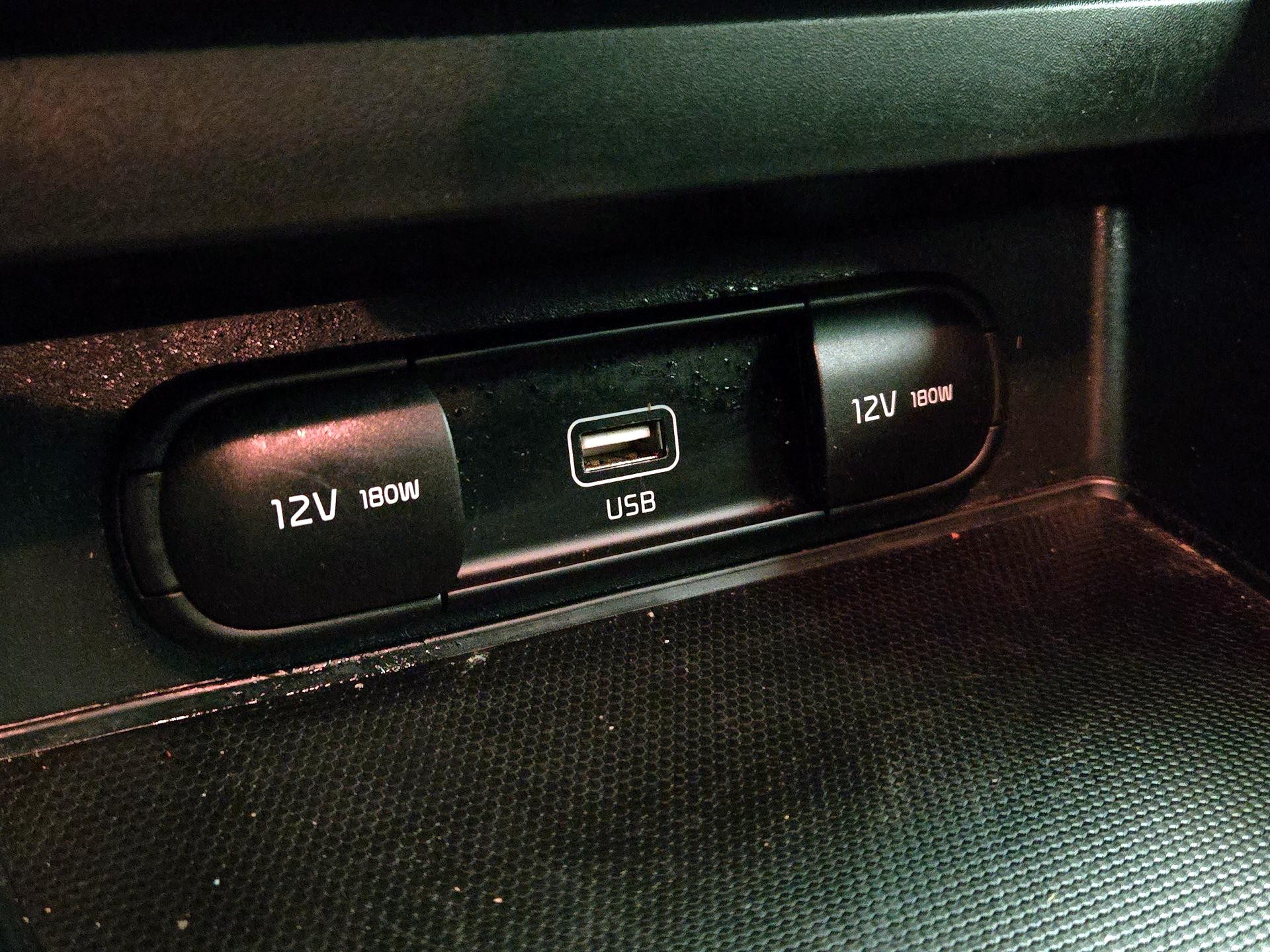 Thumbnail: 2020 Kia Soul - 18