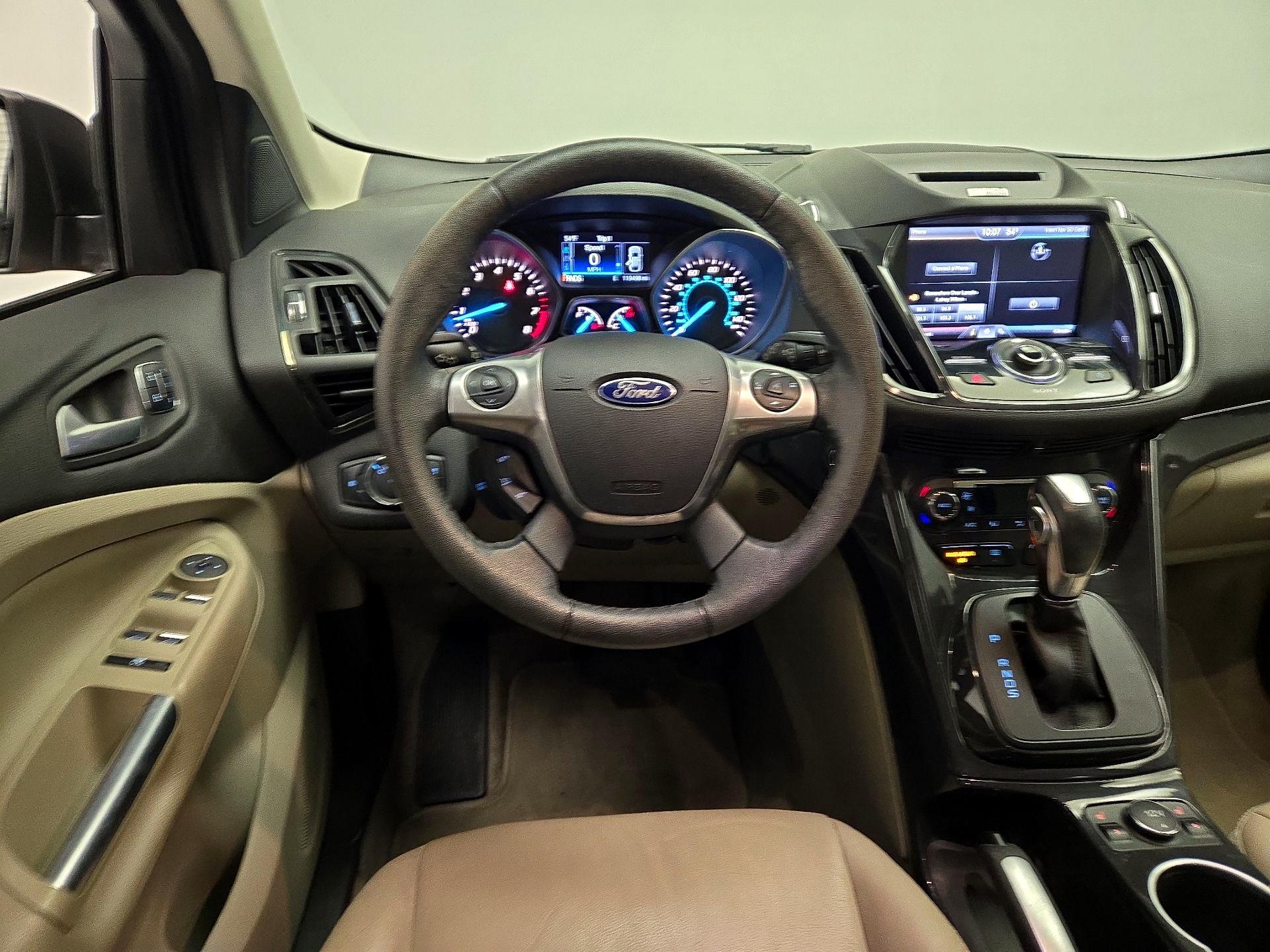 Thumbnail: 2015 Ford Escape - 10