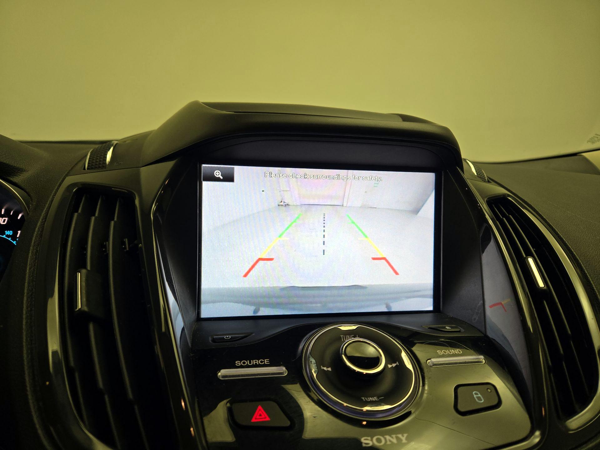 Thumbnail: 2015 Ford Escape - 14