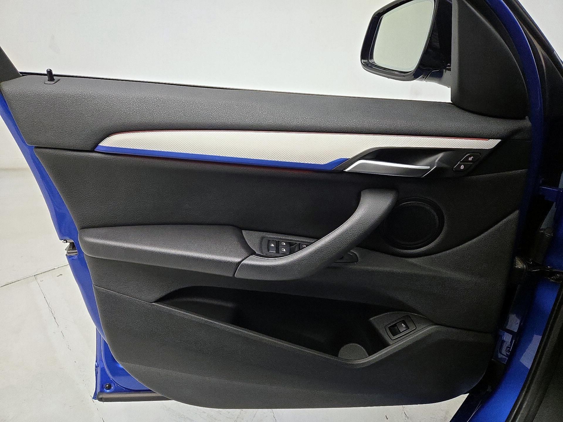 Thumbnail: 2019 BMW X1 - 12