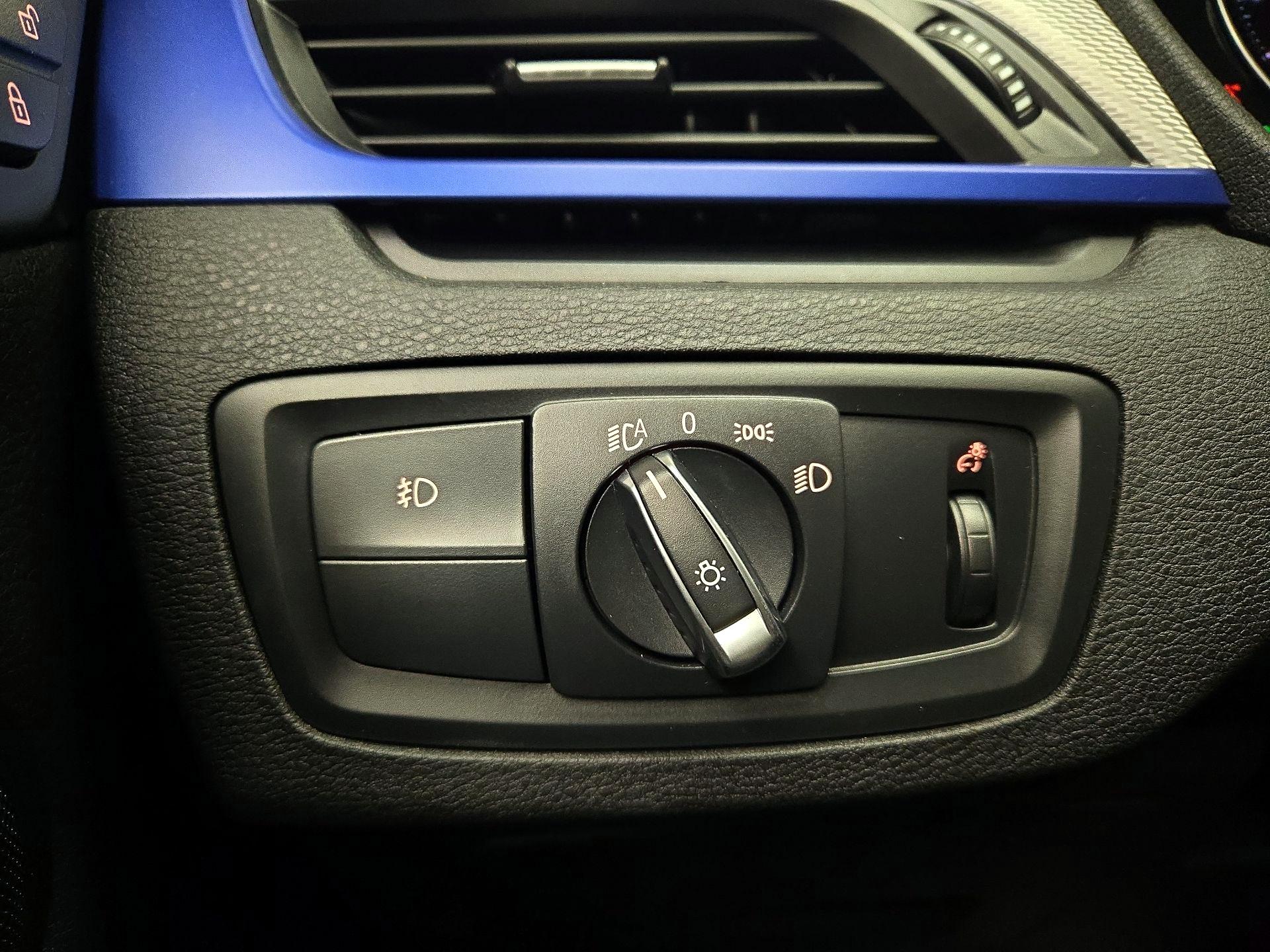 Thumbnail: 2019 BMW X1 - 13