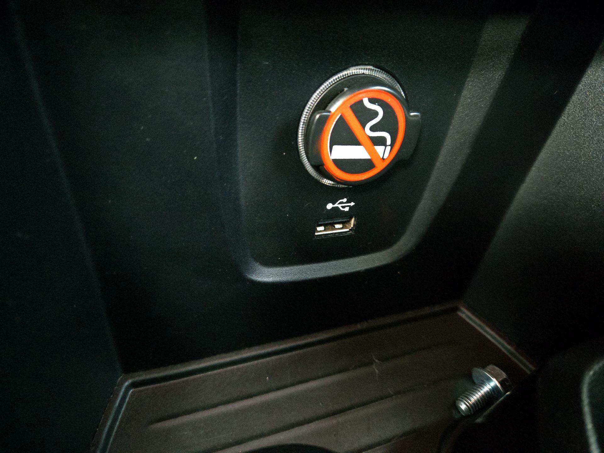 Thumbnail: 2019 BMW X1 - 19