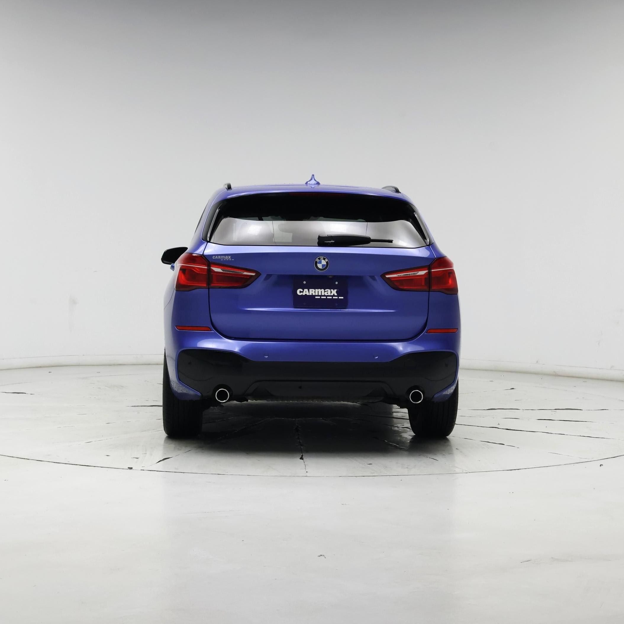 Thumbnail: 2019 BMW X1 - 6