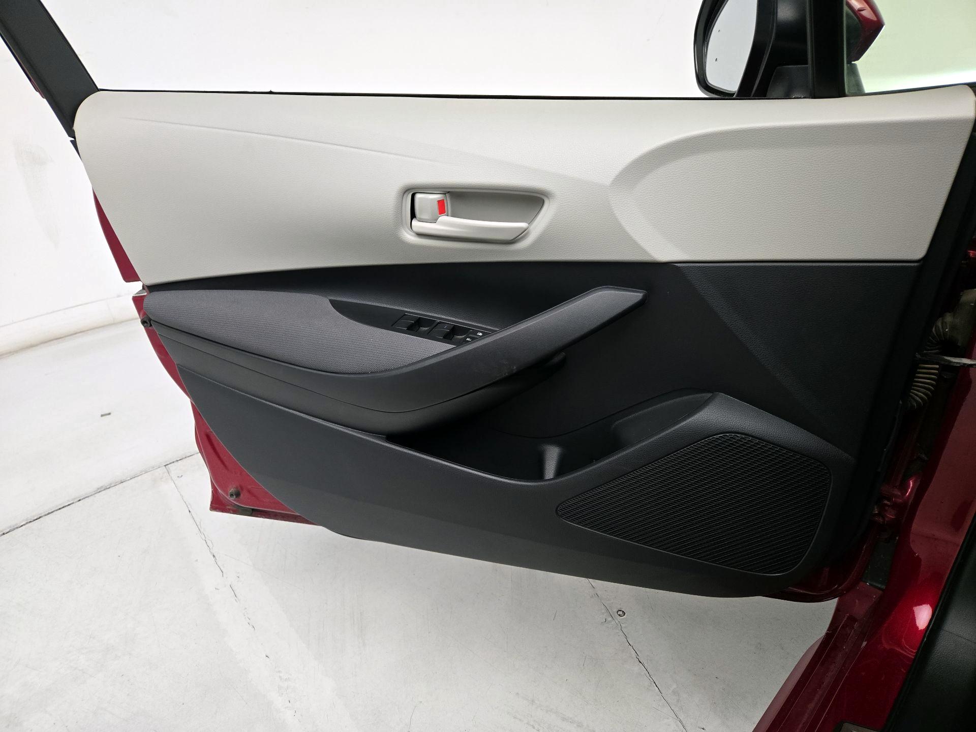 Thumbnail: 2024 Toyota Corolla - 12