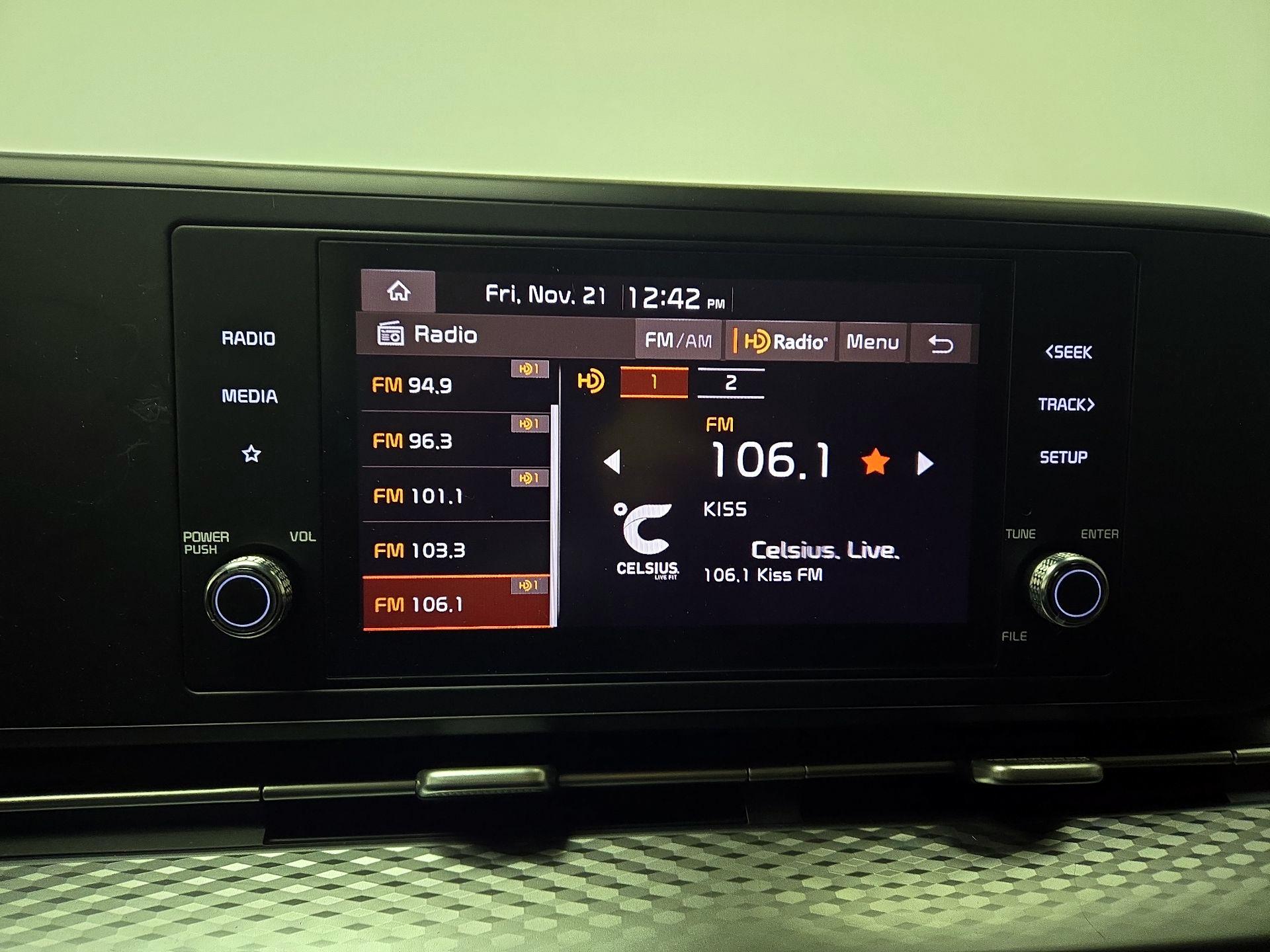 Thumbnail: 2024 Kia Carnival - 15