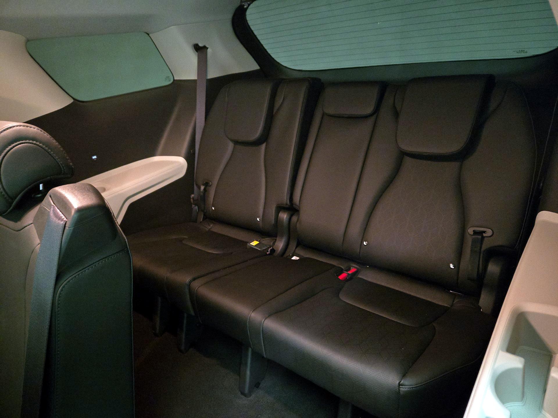 Thumbnail: 2024 Kia Carnival - 20