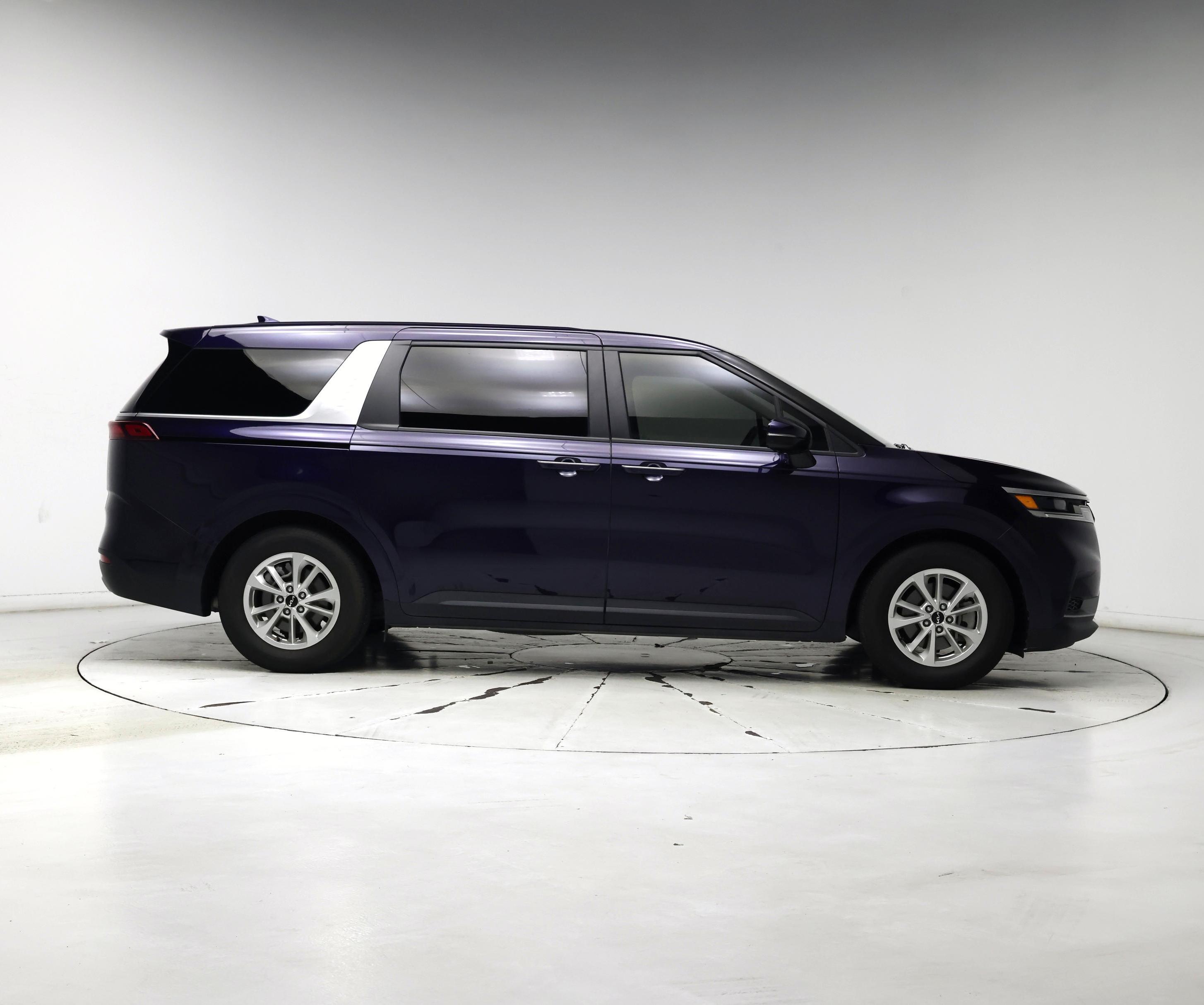 Thumbnail: 2024 Kia Carnival - 7