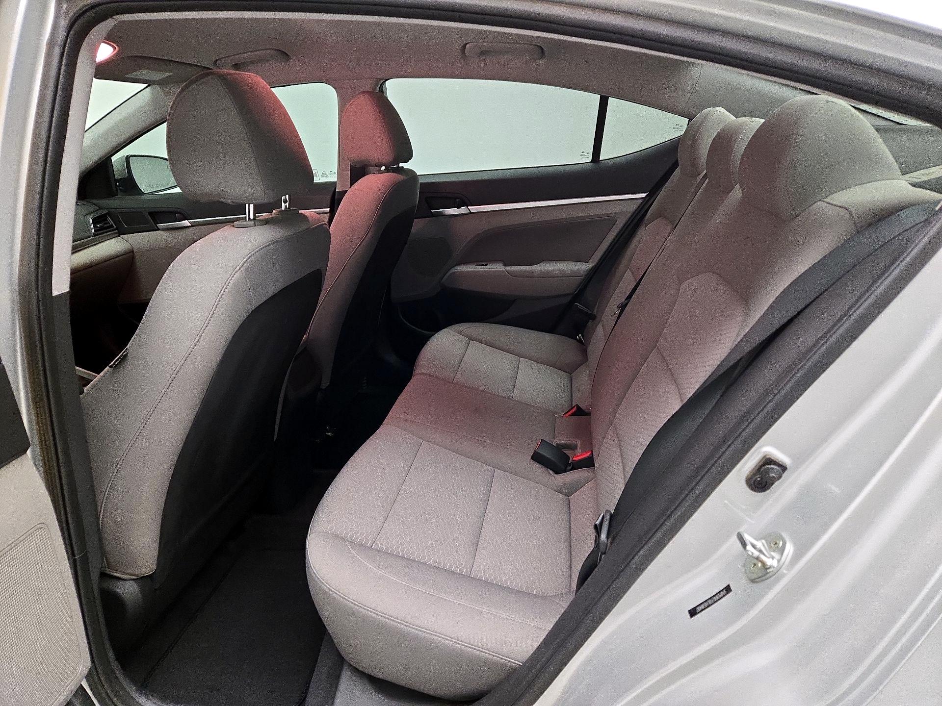 Thumbnail: 2020 Hyundai Elantra - 19