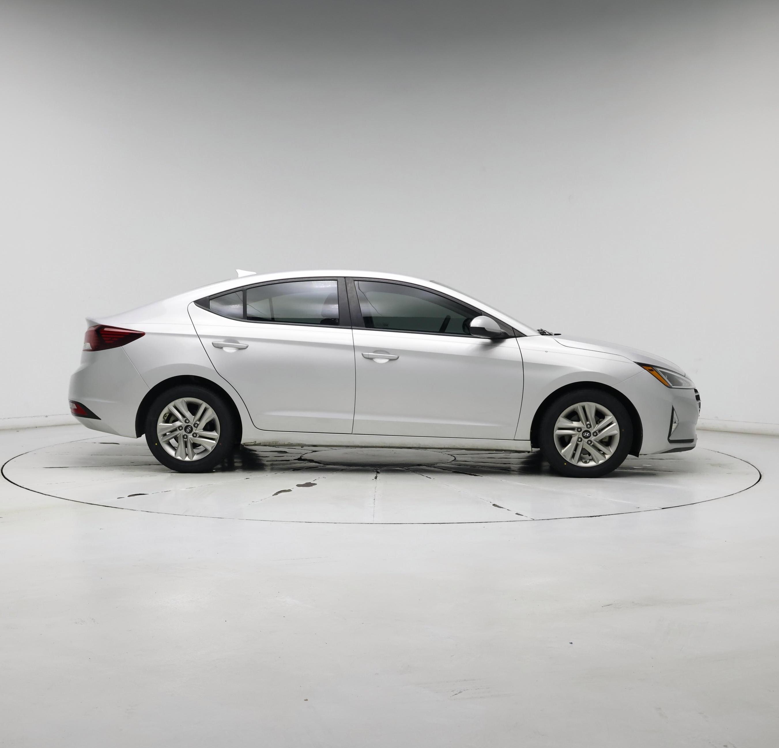 Thumbnail: 2020 Hyundai Elantra - 7