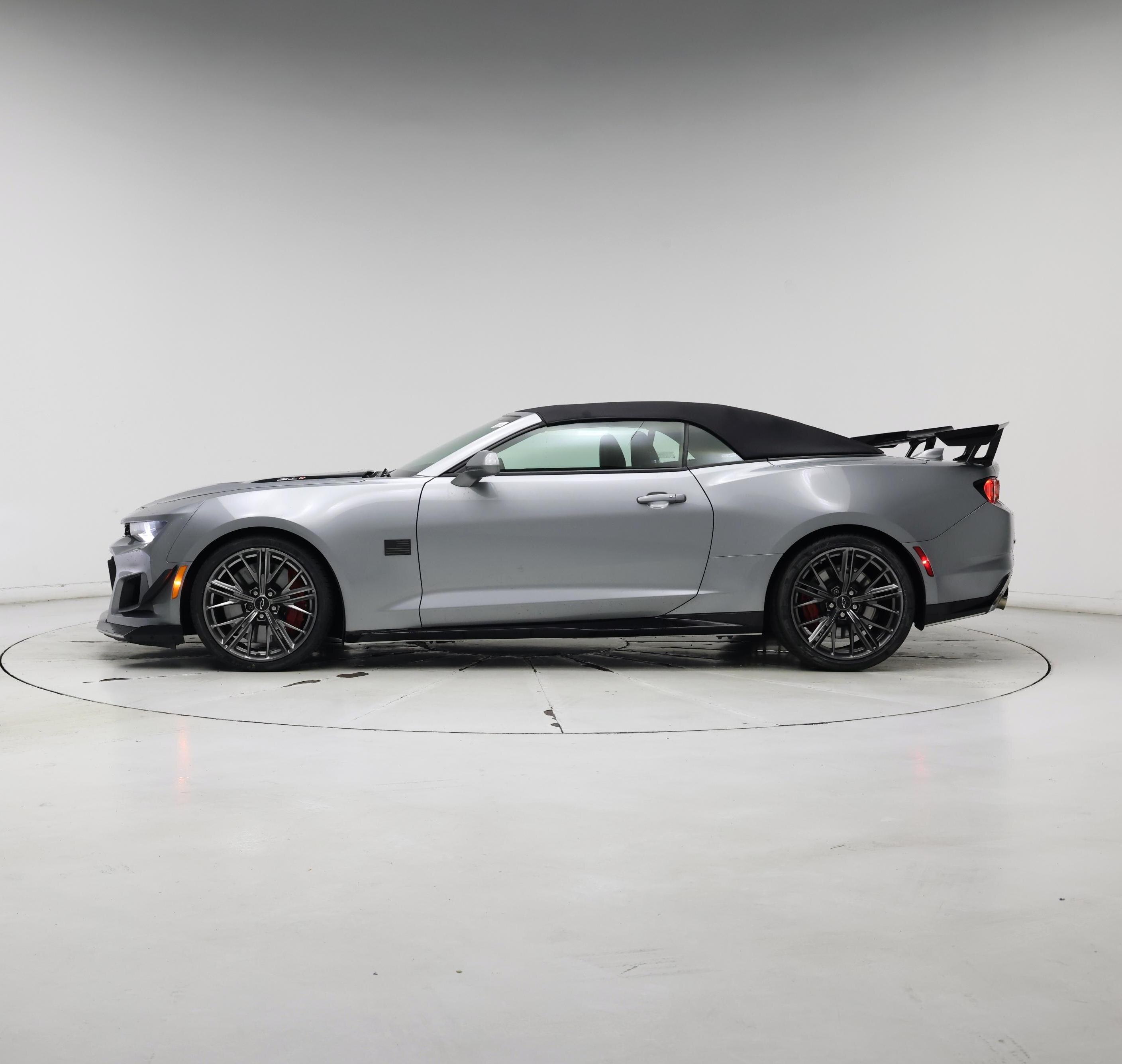 Thumbnail: 2023 Chevrolet Camaro - 3