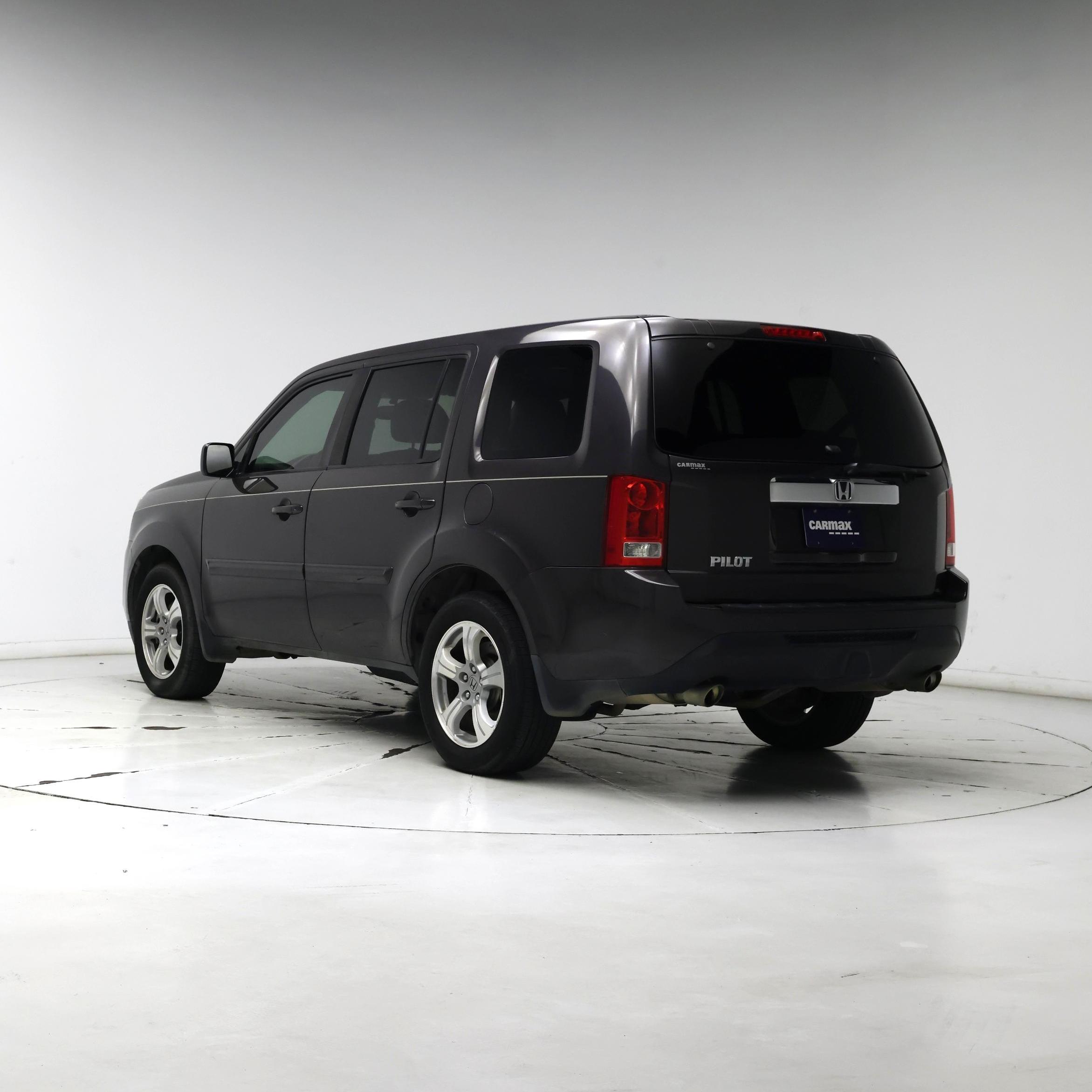 Thumbnail: 2015 Honda Pilot - 2