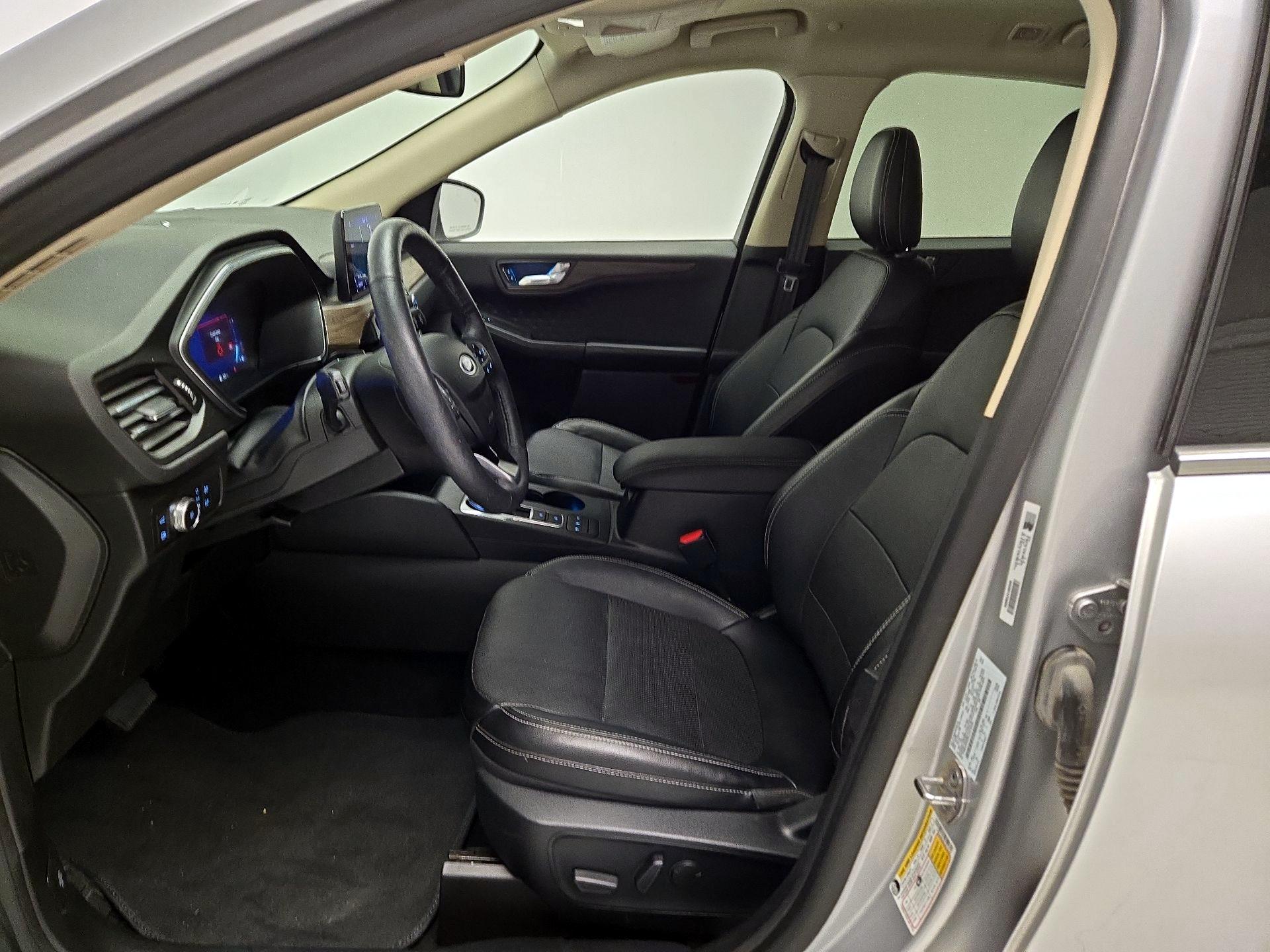 Thumbnail: 2020 Ford Escape - 11