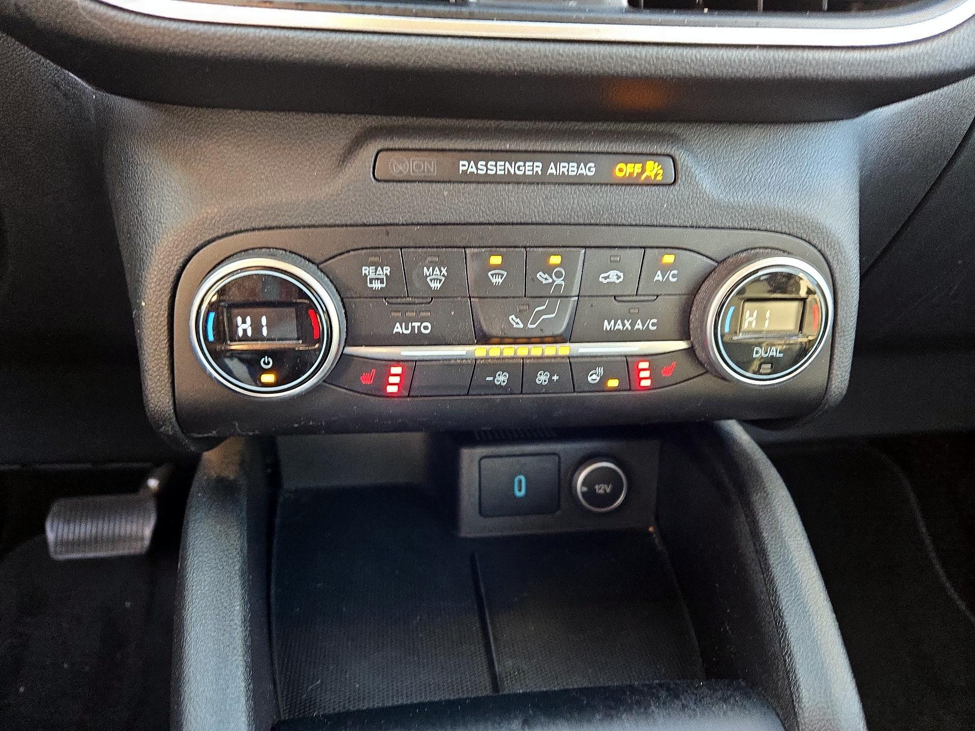 Thumbnail: 2020 Ford Escape - 17