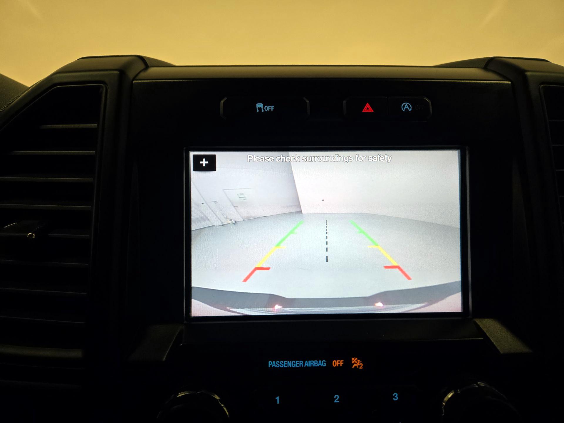 Thumbnail: 2017 Ford F-150 - 14