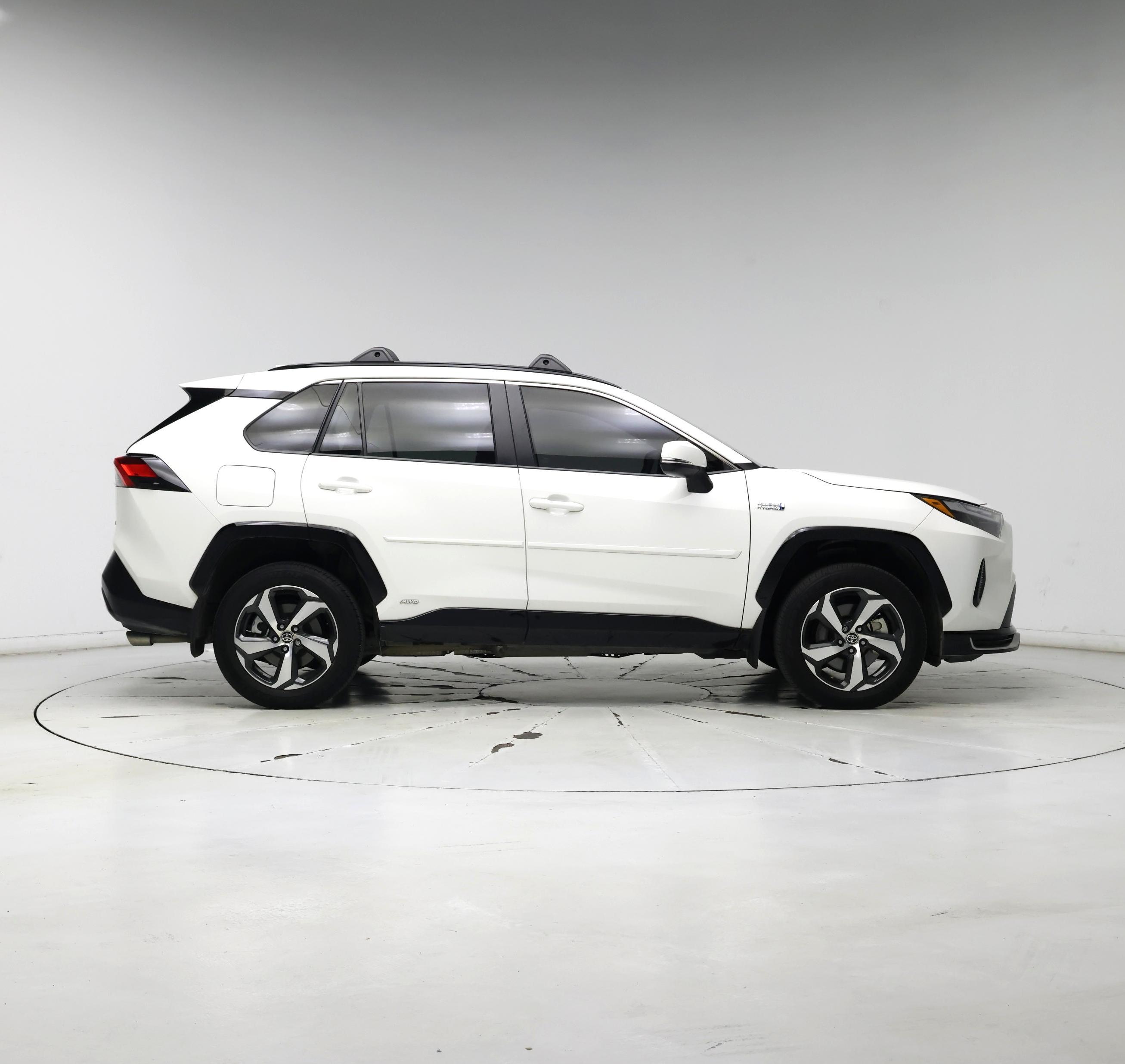 Thumbnail: 2022 Toyota RAV4 - 7