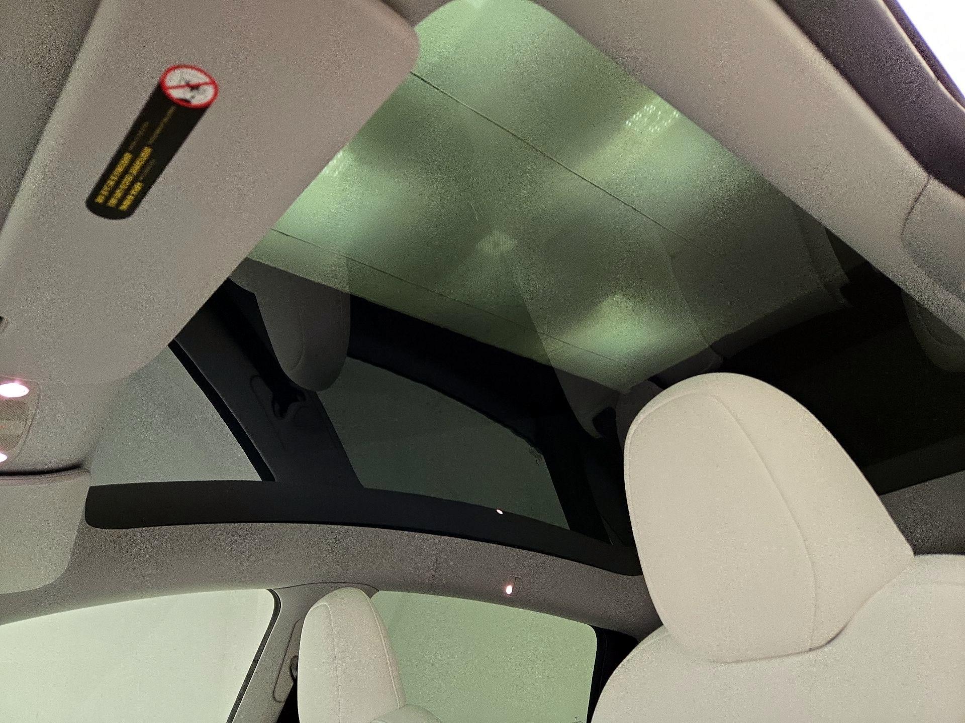 Thumbnail: 2023 Tesla Model Y - 18