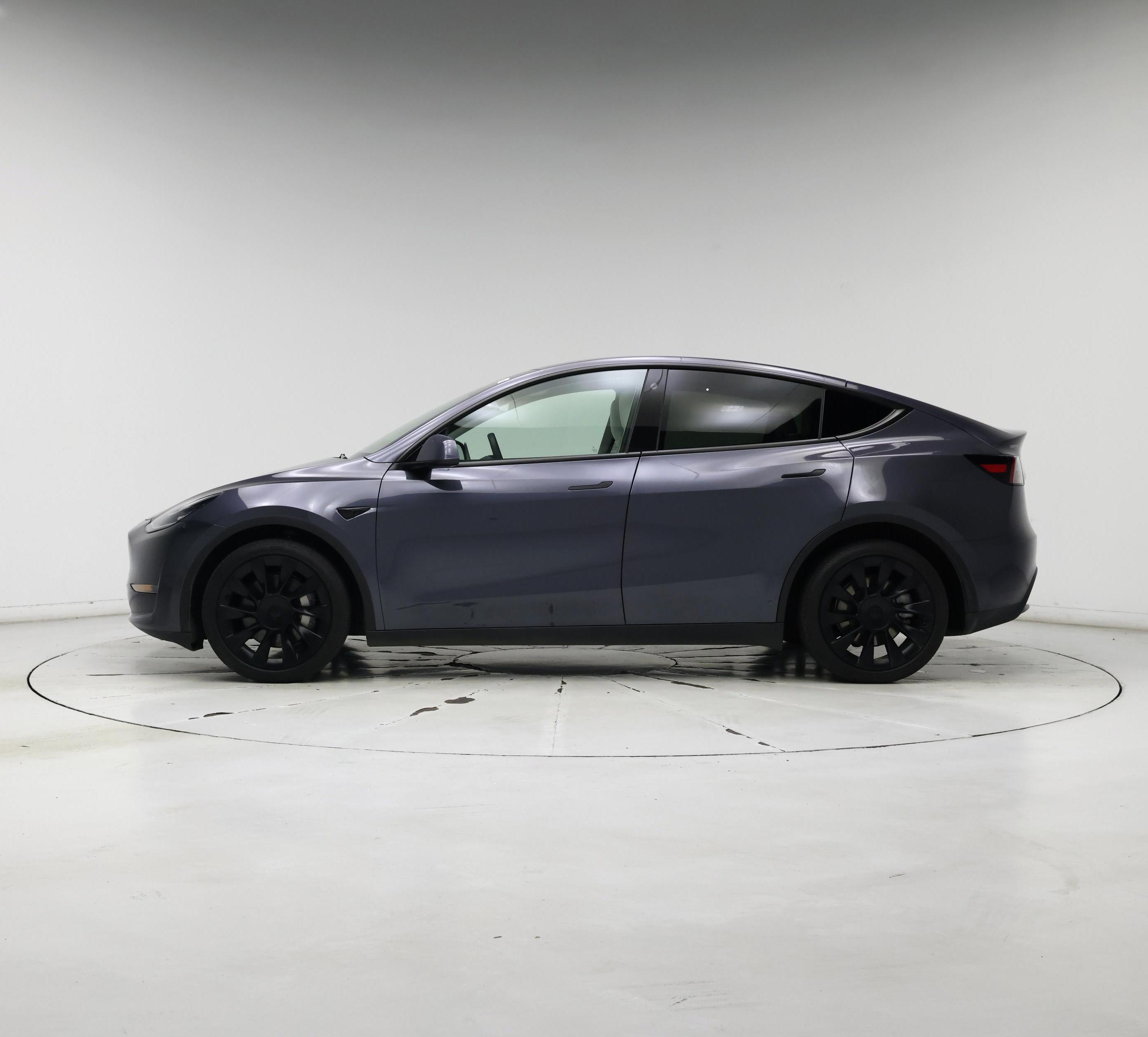Thumbnail: 2023 Tesla Model Y - 3