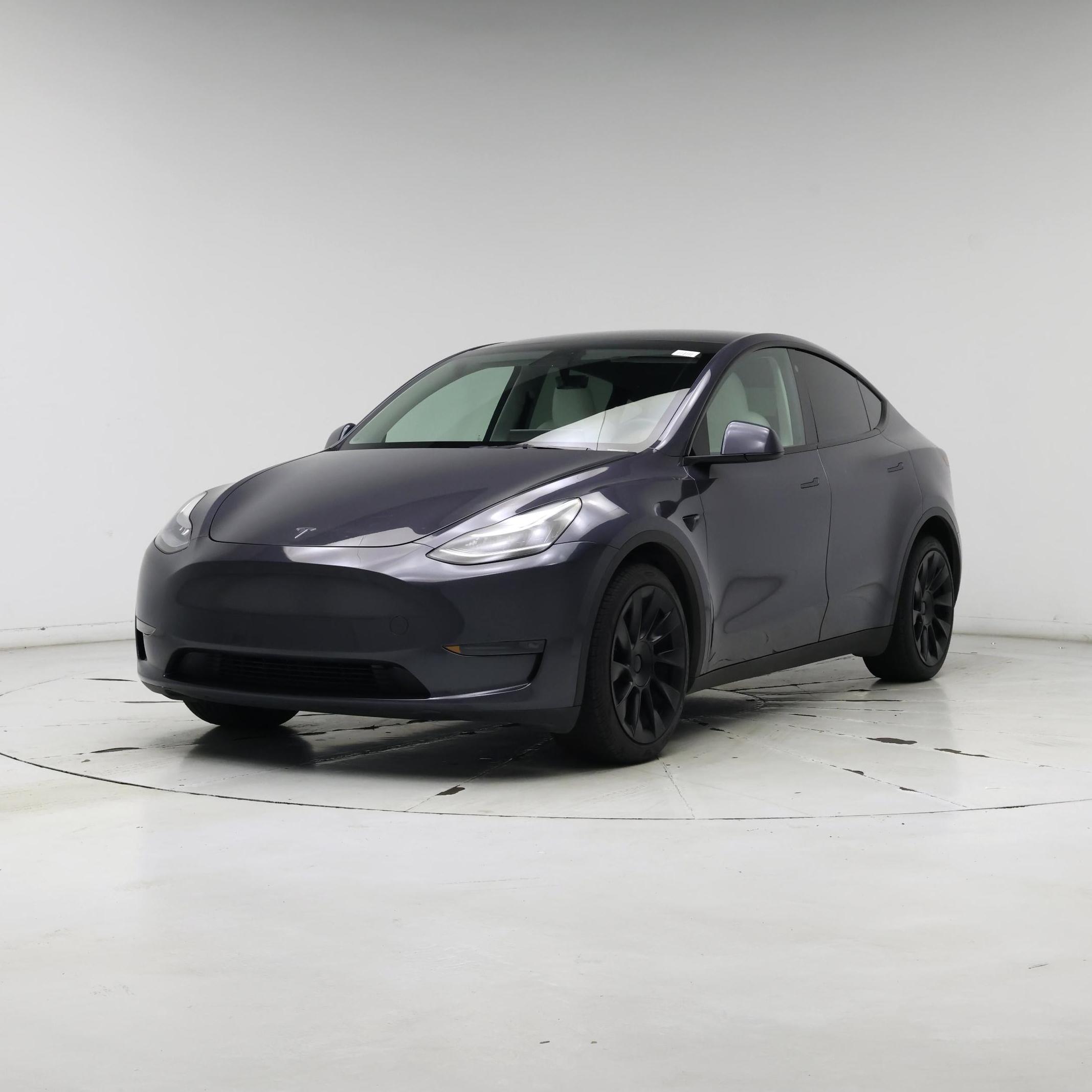 Thumbnail: 2023 Tesla Model Y - 4