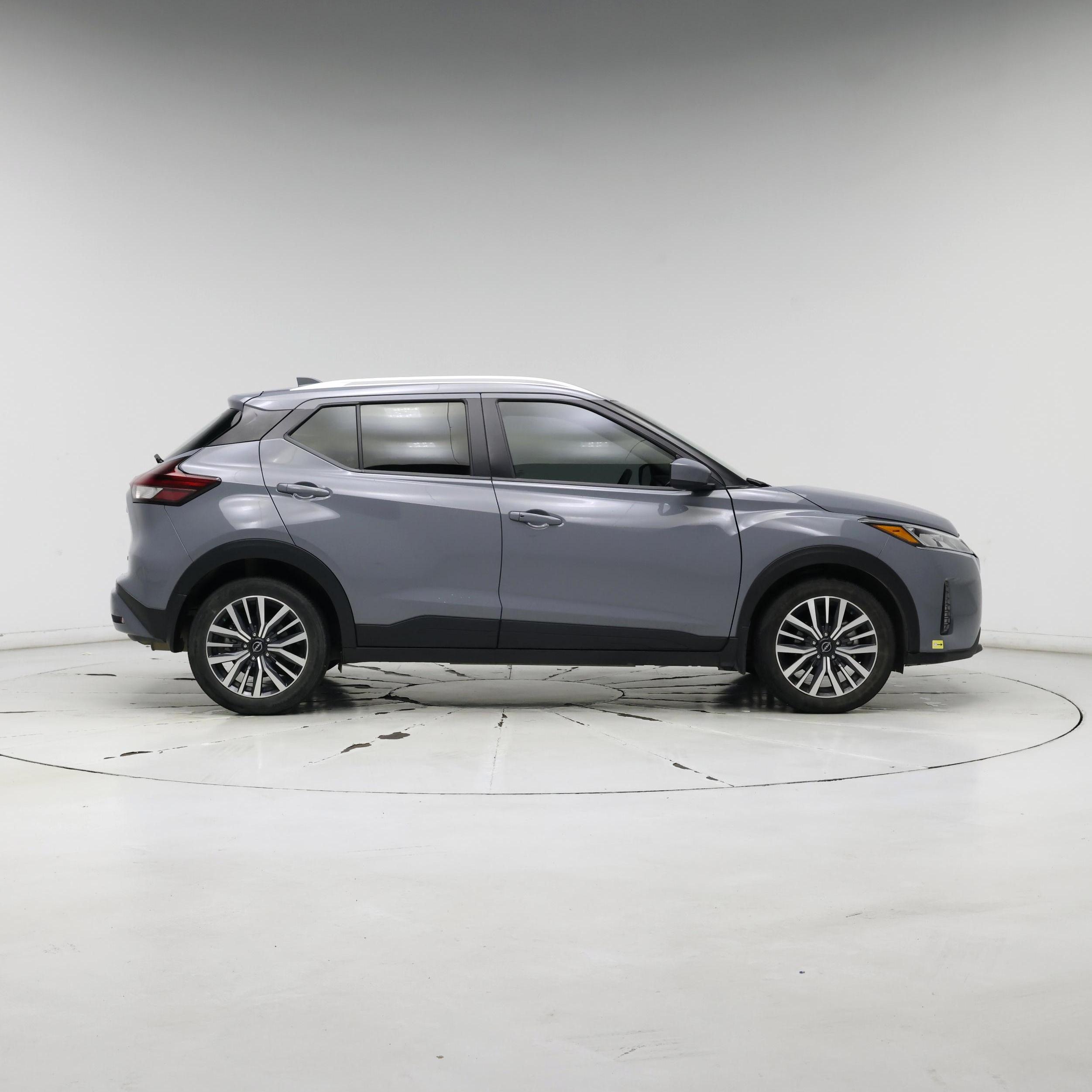 Thumbnail: 2024 Nissan Kicks - 7