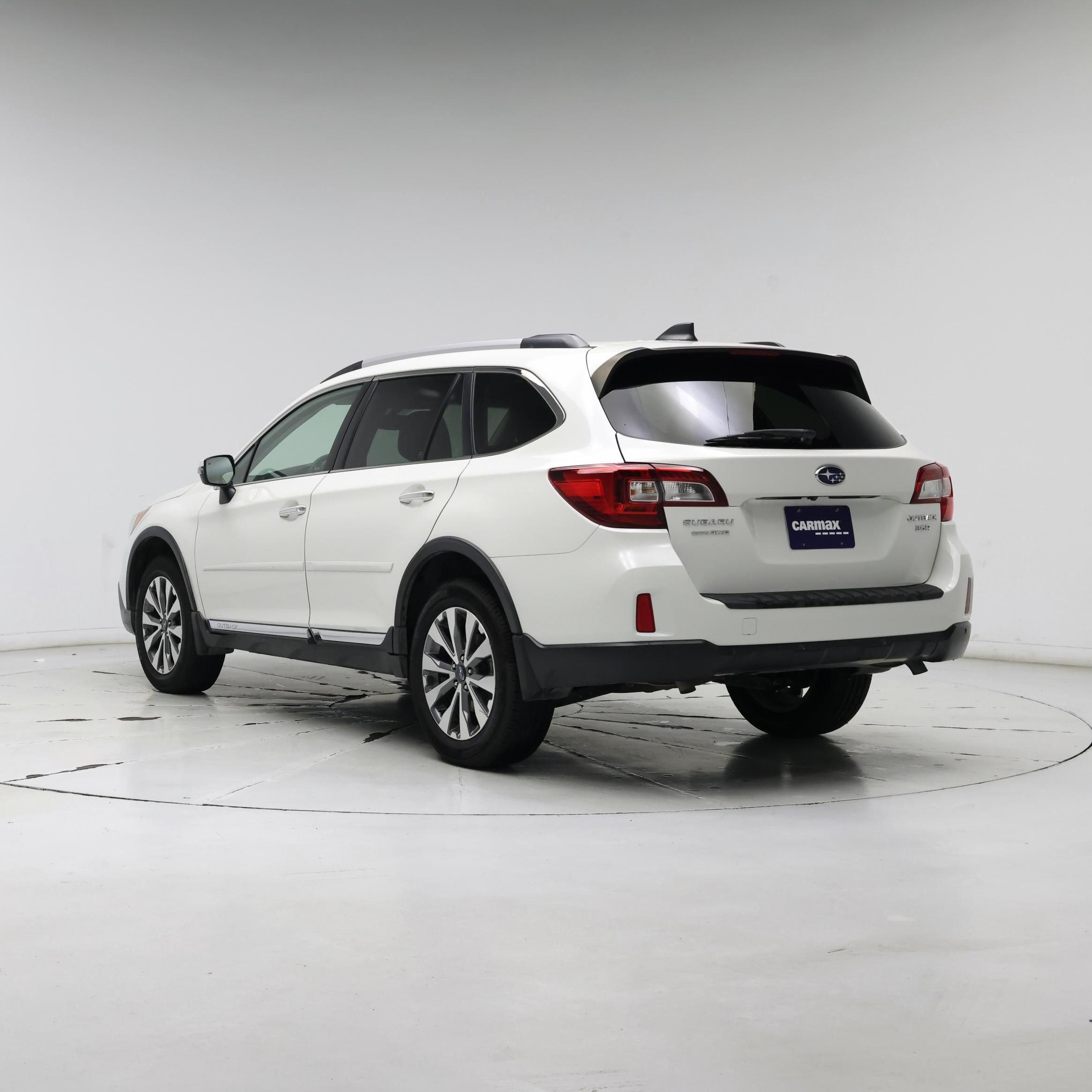 Thumbnail: 2017 Subaru Outback - 2