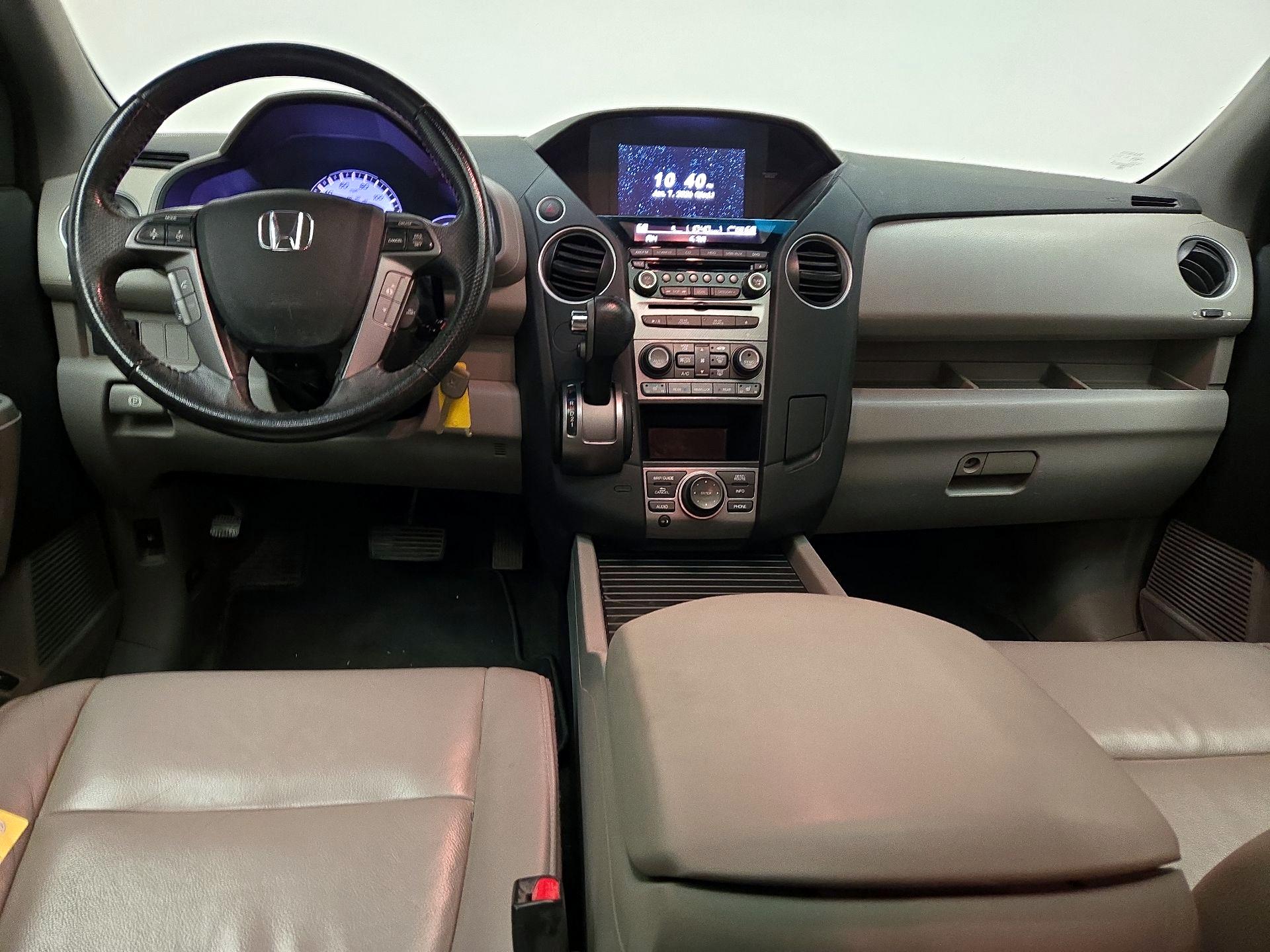 Thumbnail: 2015 Honda Pilot - 9