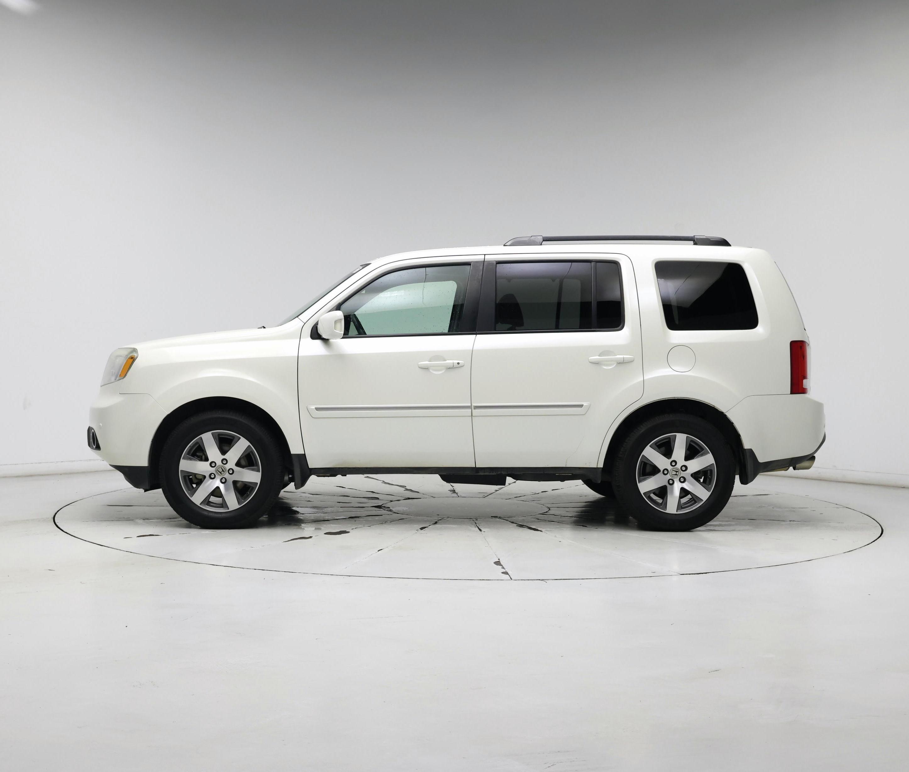 Thumbnail: 2015 Honda Pilot - 3