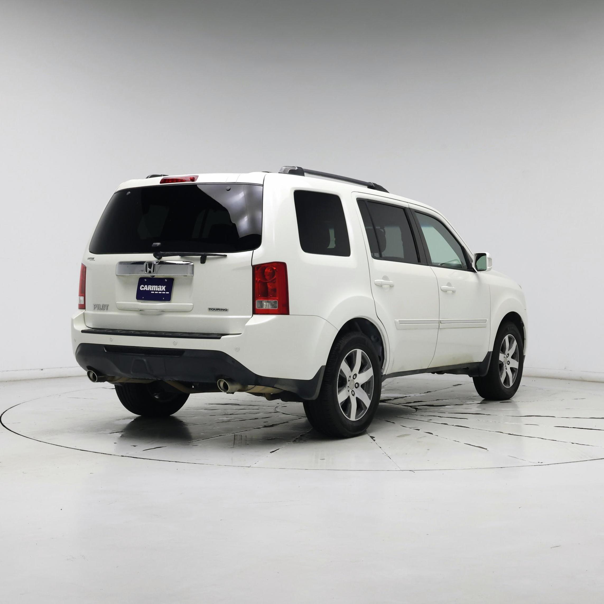 Thumbnail: 2015 Honda Pilot - 8