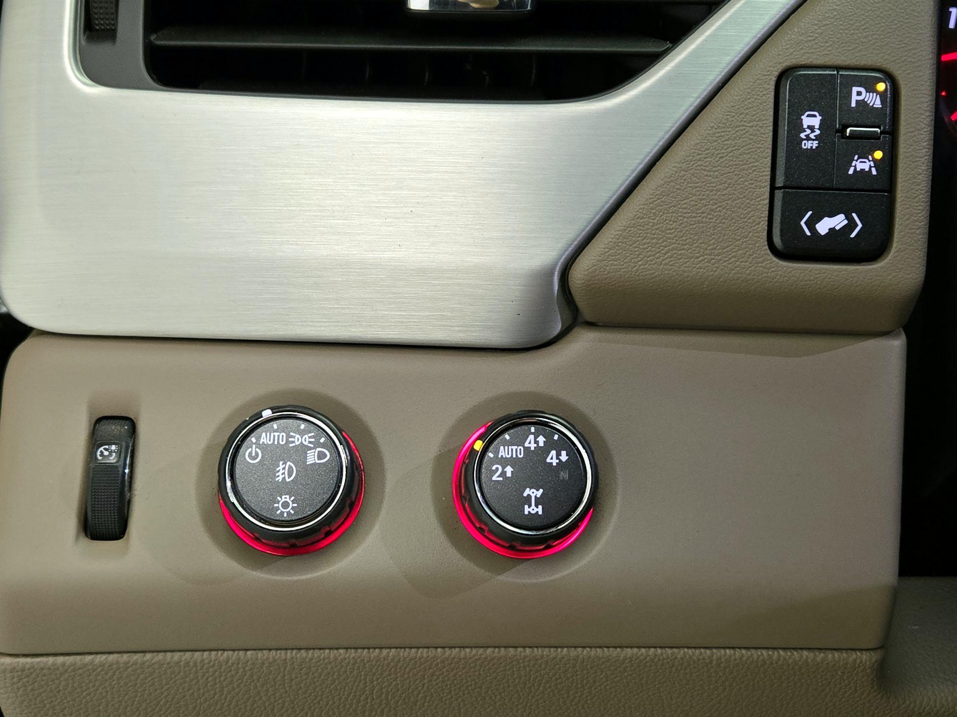 Thumbnail: 2016 GMC Yukon - 13