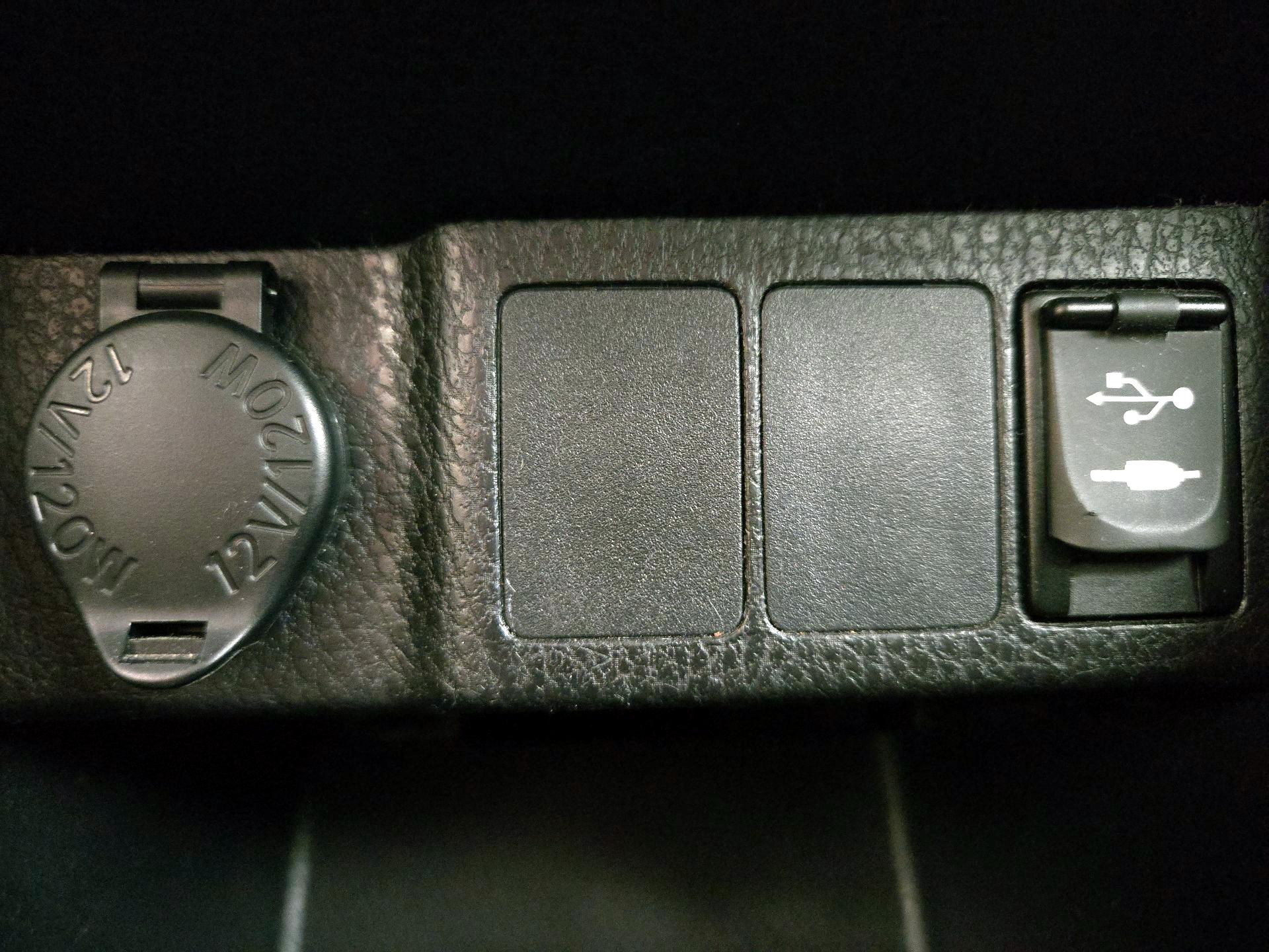 Thumbnail: 2017 Toyota Corolla - 18