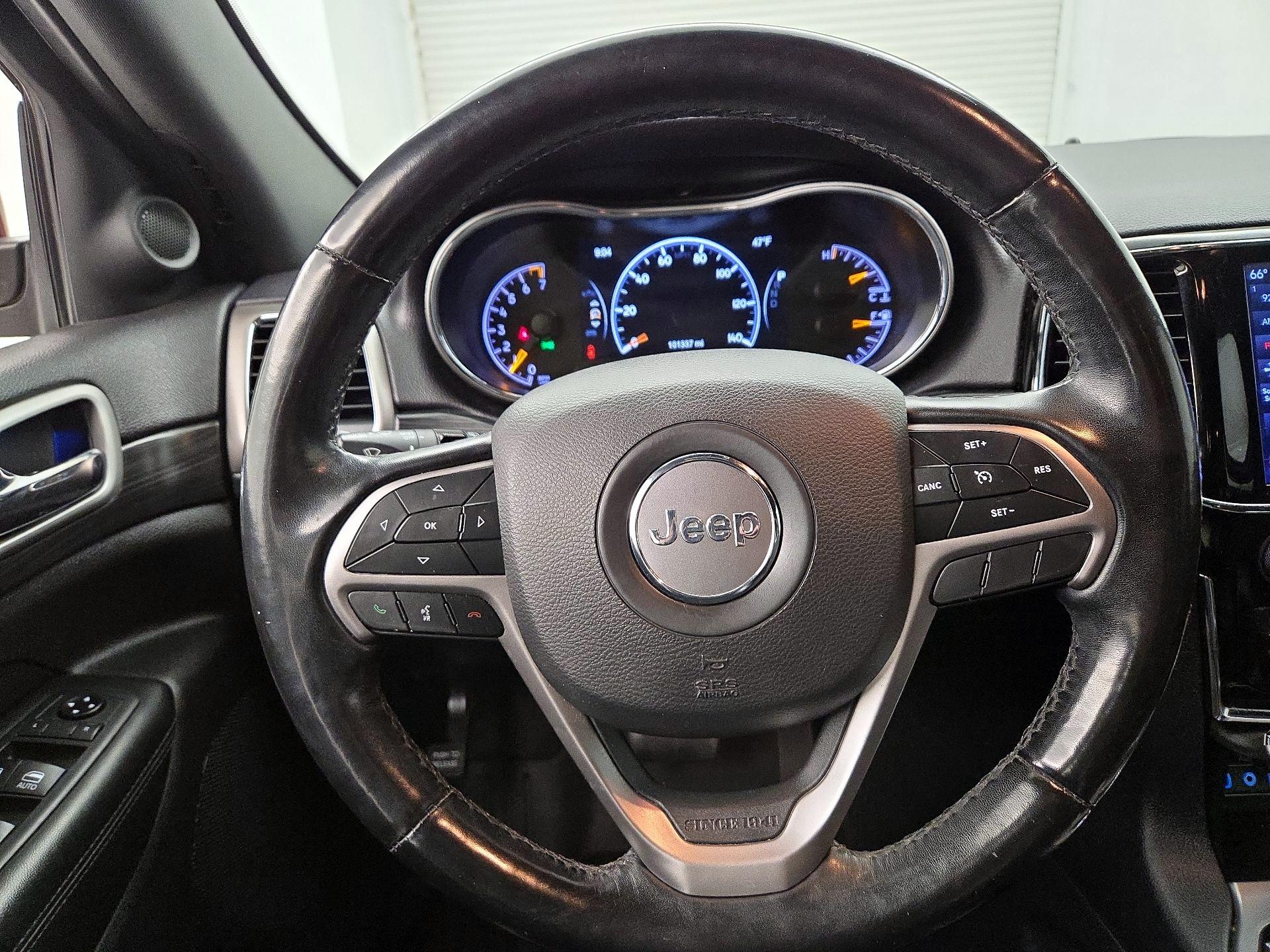 Thumbnail: 2020 Jeep Grand Cherokee - 10