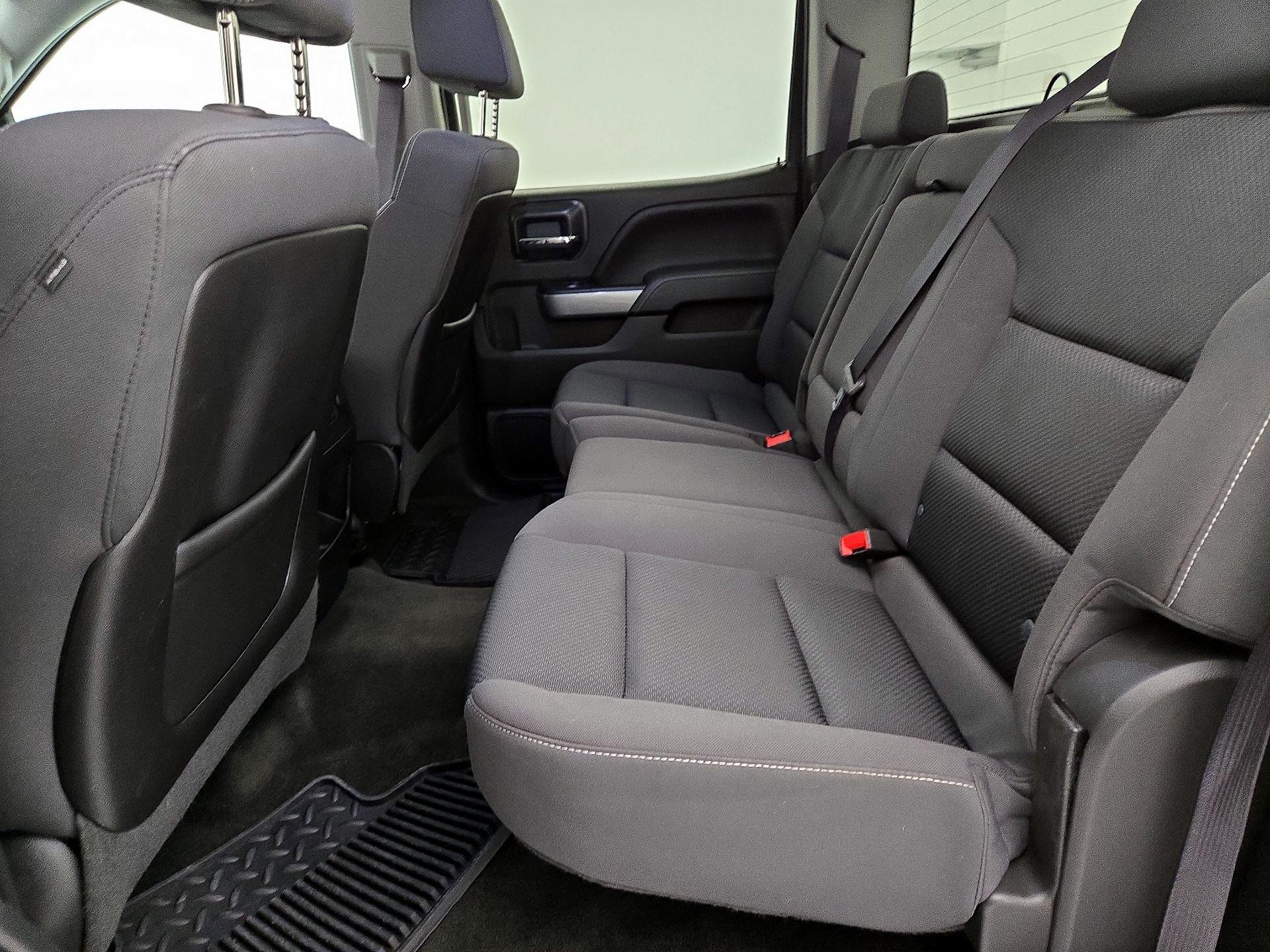 Thumbnail: 2015 Chevrolet Silverado 1500 - 19