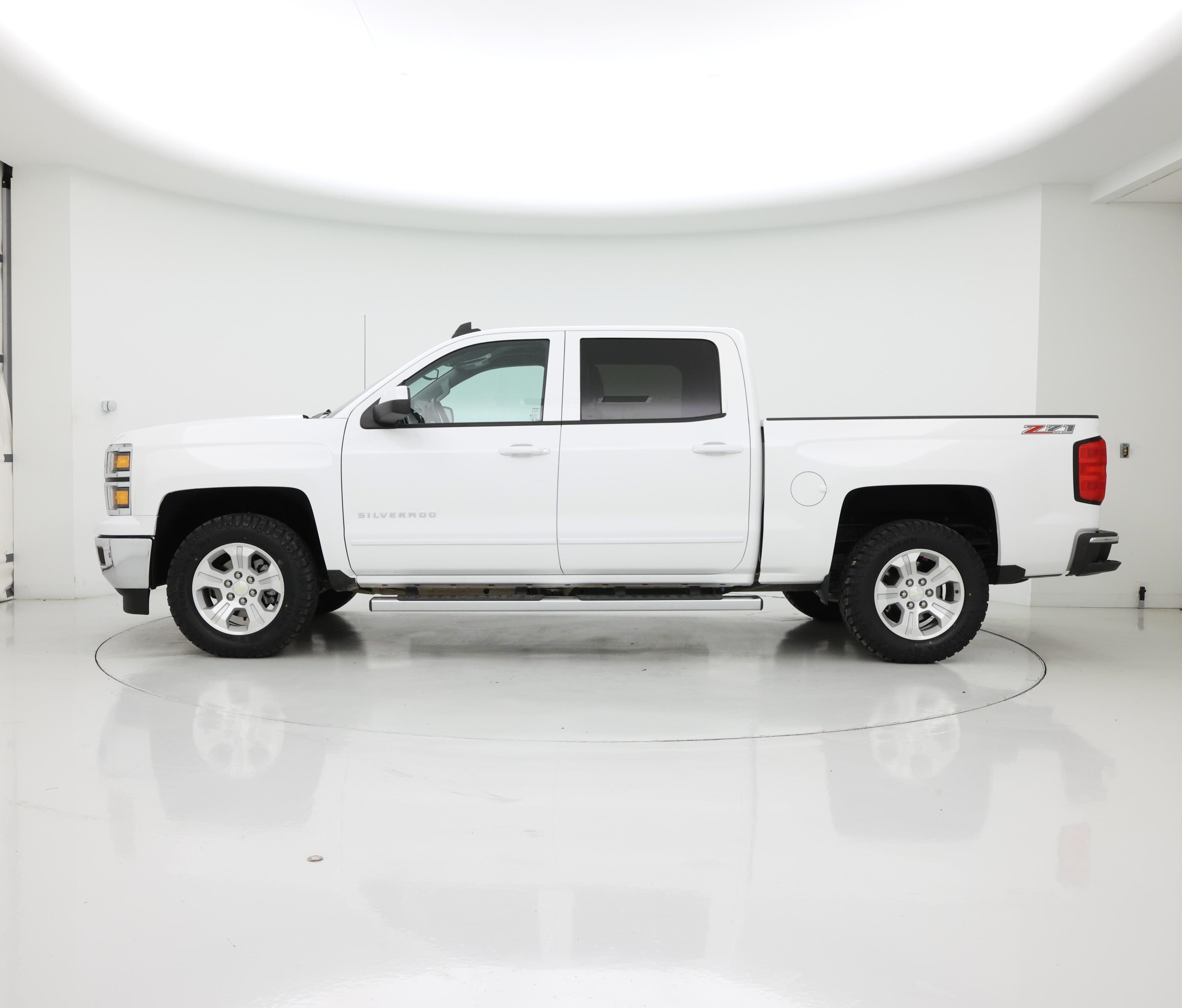 Thumbnail: 2015 Chevrolet Silverado 1500 - 3