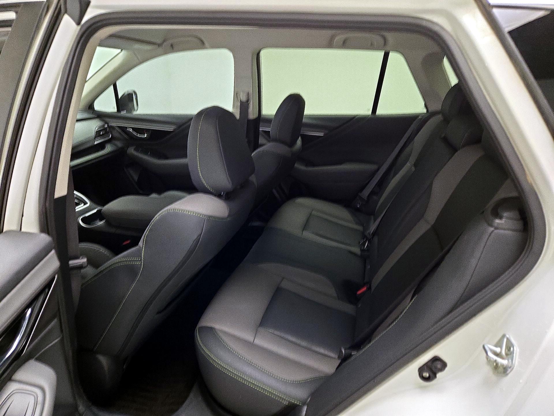 Thumbnail: 2022 Subaru Outback - 19