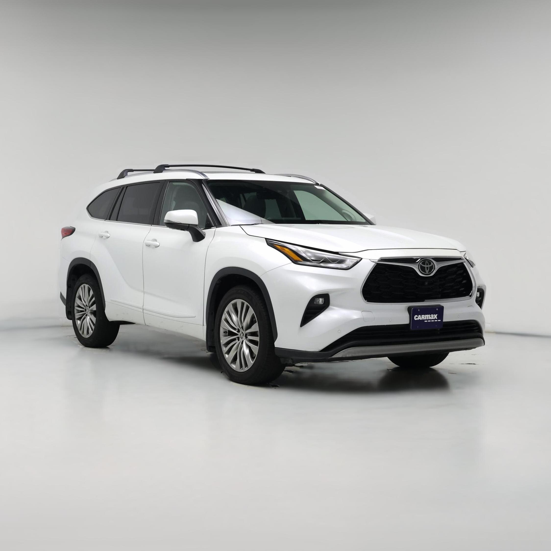 Thumbnail: 2022 Toyota Highlander - 1