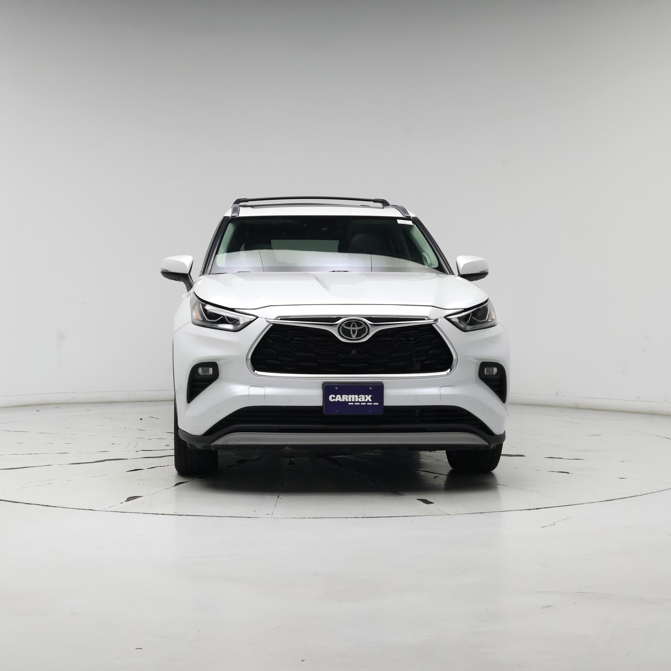 Thumbnail: 2022 Toyota Highlander - 5