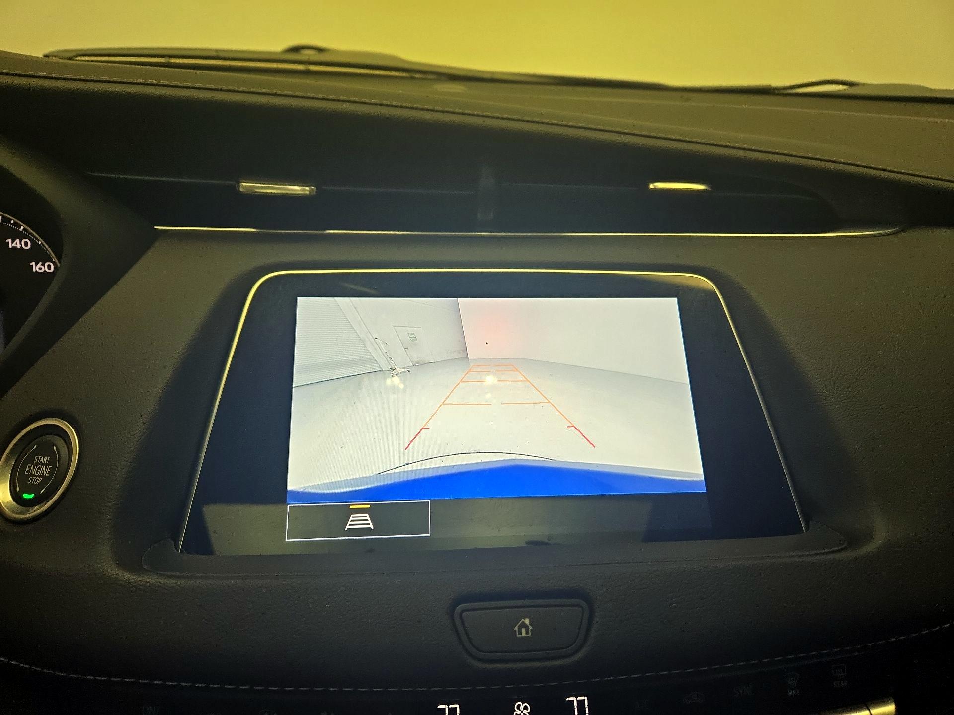 Thumbnail: 2023 Cadillac XT4 - 14