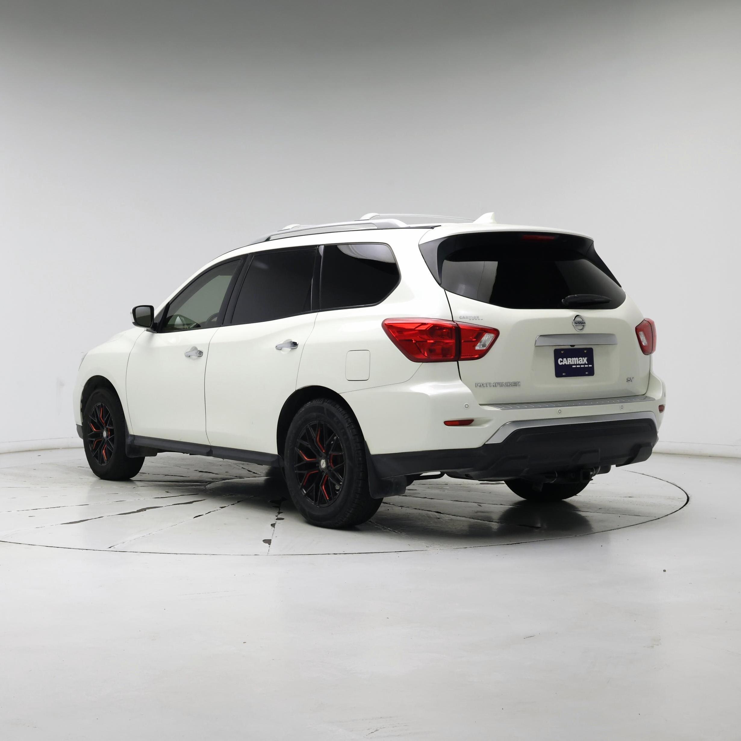 Thumbnail: 2020 Nissan Pathfinder - 2