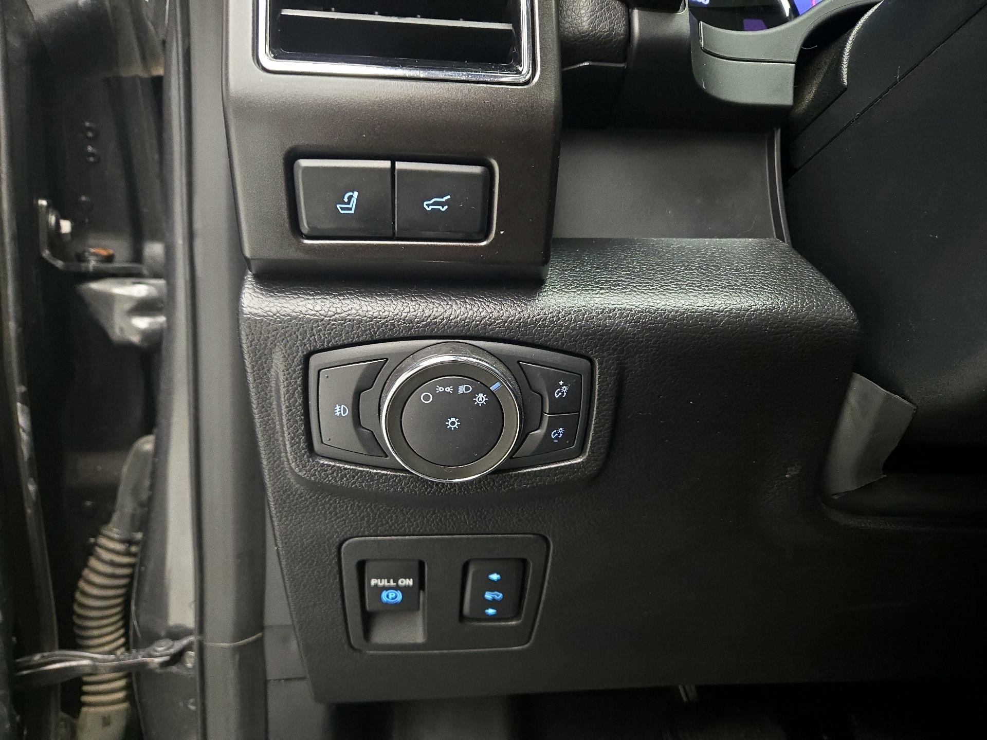 Thumbnail: 2021 Ford Expedition - 13