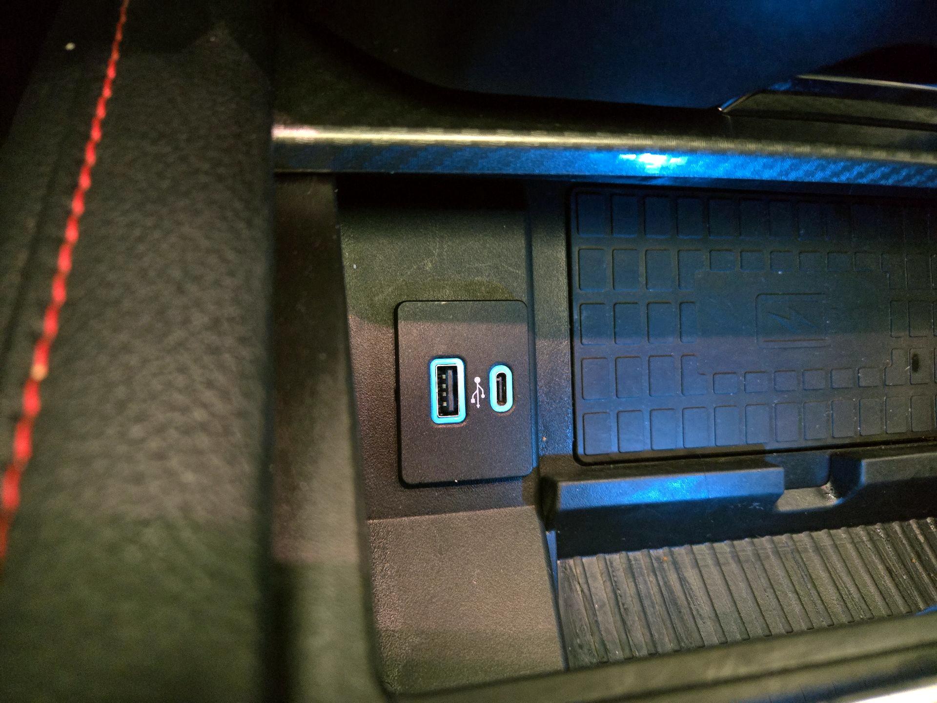 Thumbnail: 2021 Ford Expedition - 19