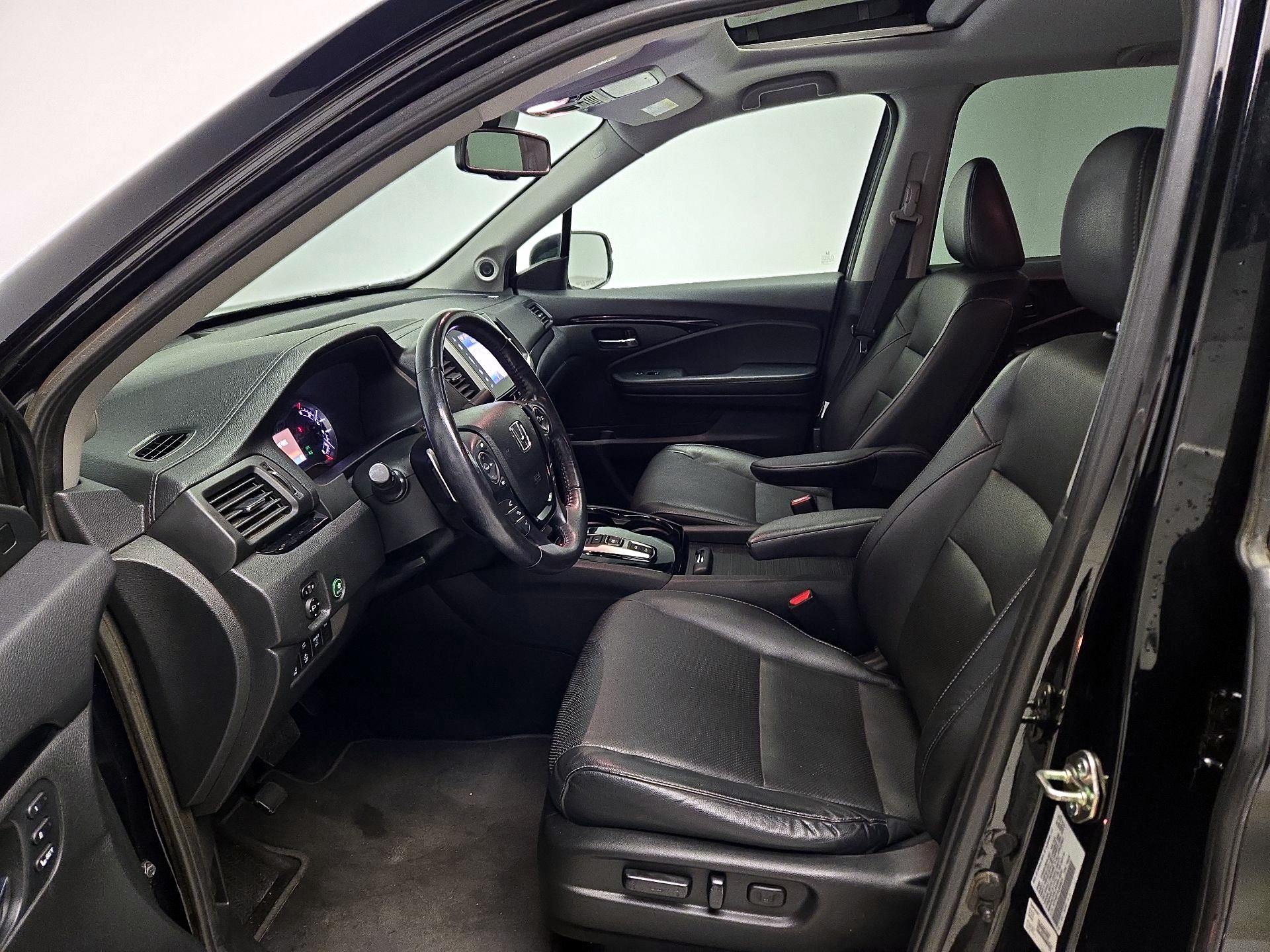 Thumbnail: 2020 Honda Ridgeline - 11