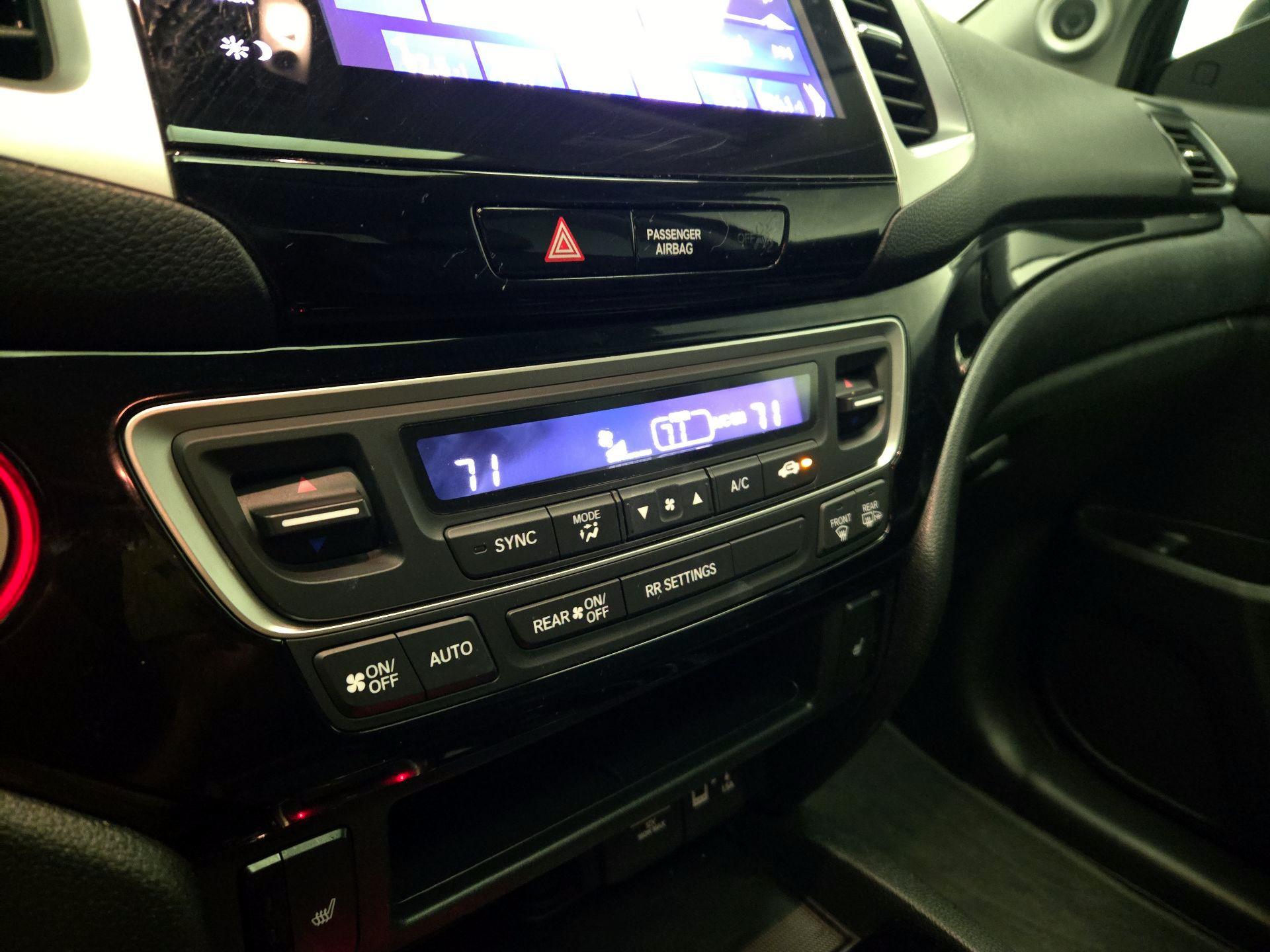 Thumbnail: 2020 Honda Ridgeline - 17