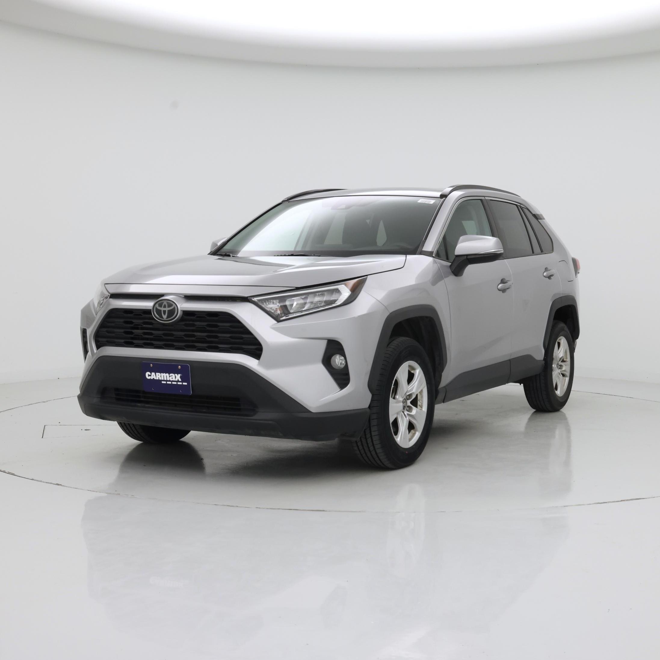 Thumbnail: 2019 Toyota RAV4 - 4