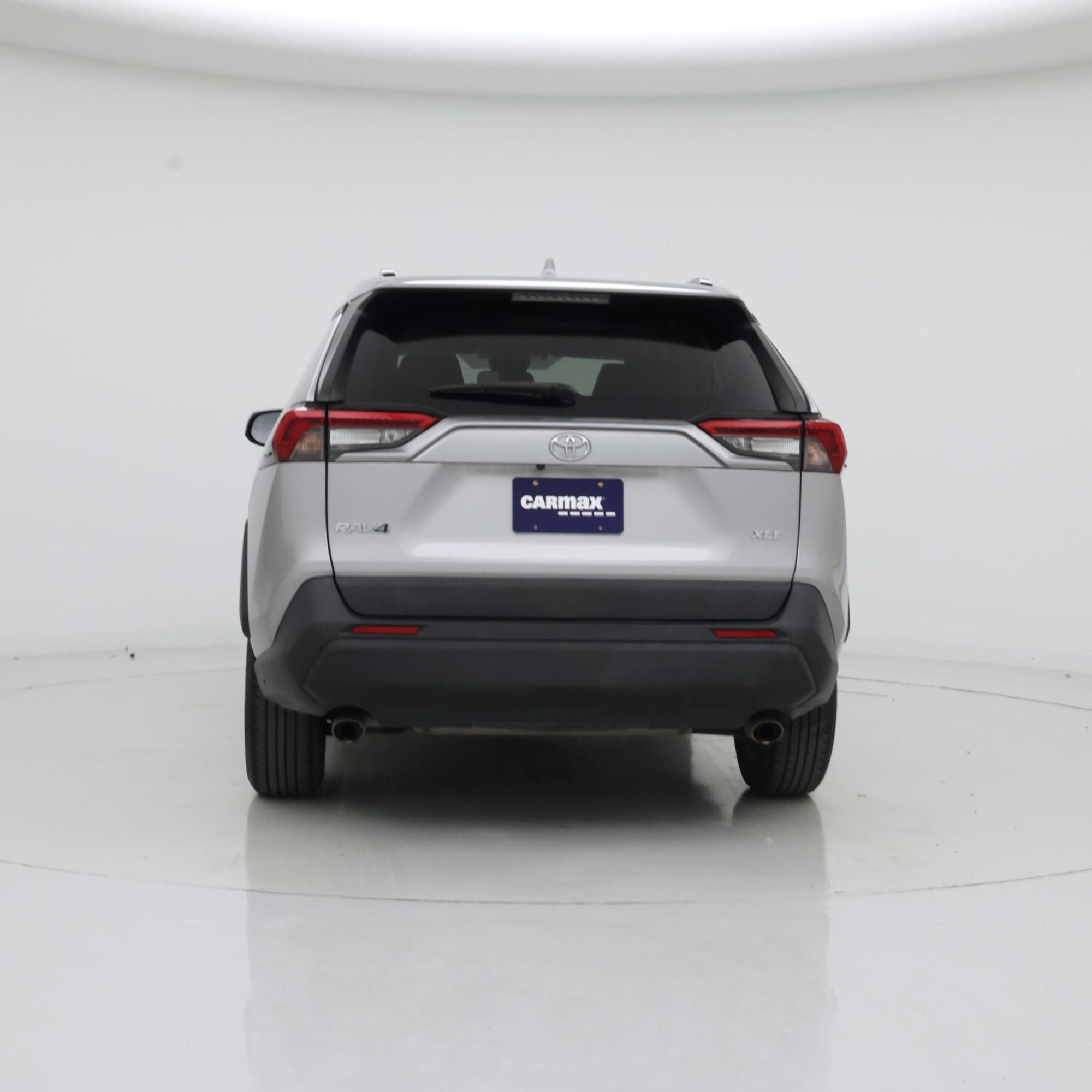 Thumbnail: 2019 Toyota RAV4 - 6