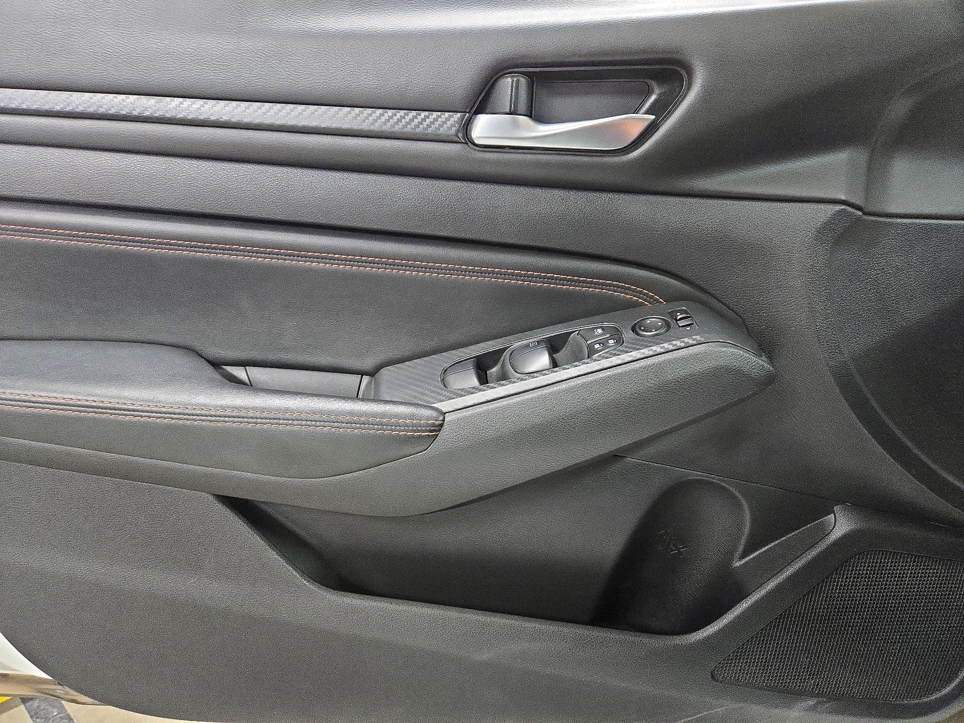 Thumbnail: 2020 Nissan Altima - 12