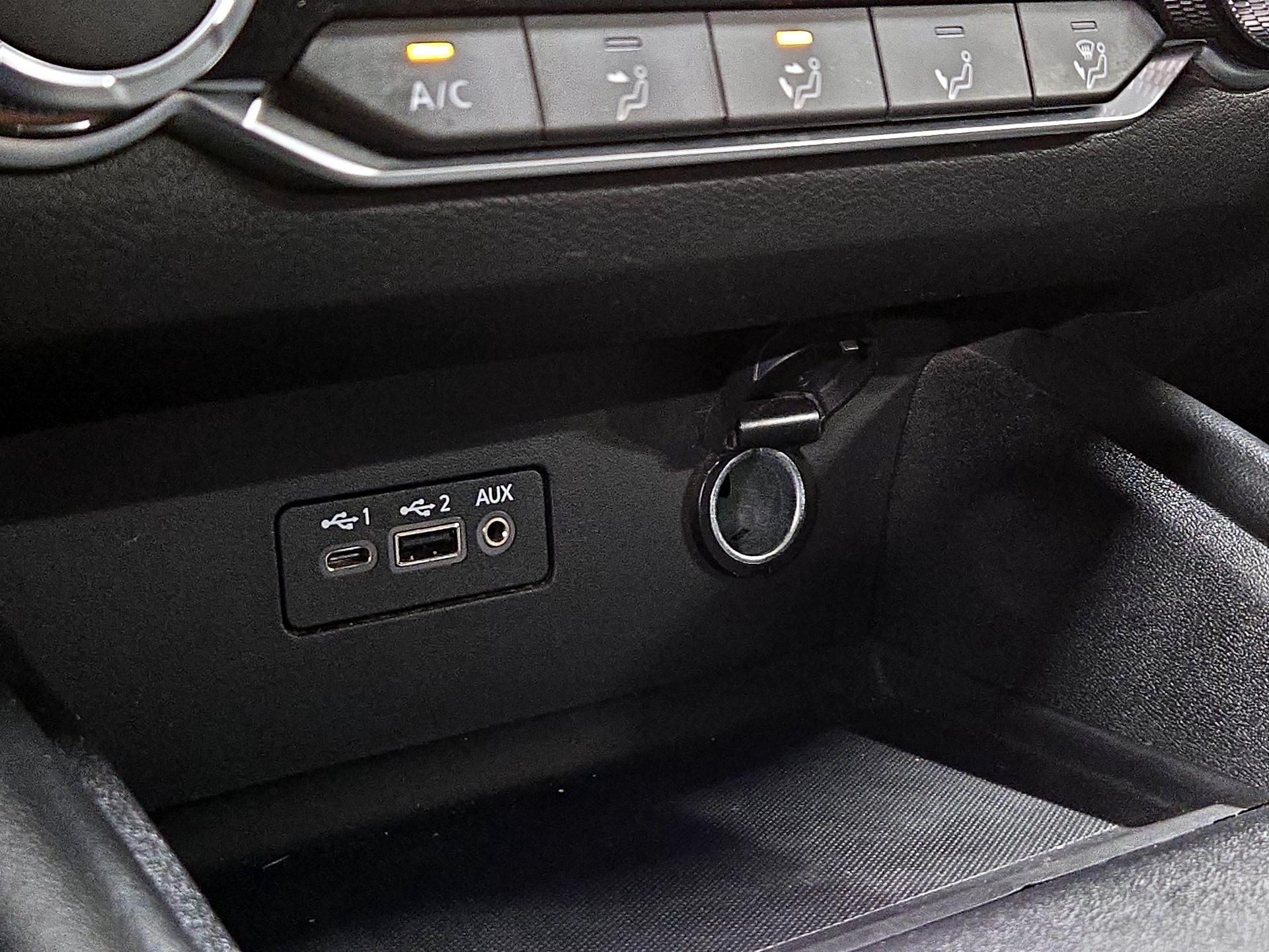 Thumbnail: 2020 Nissan Altima - 18