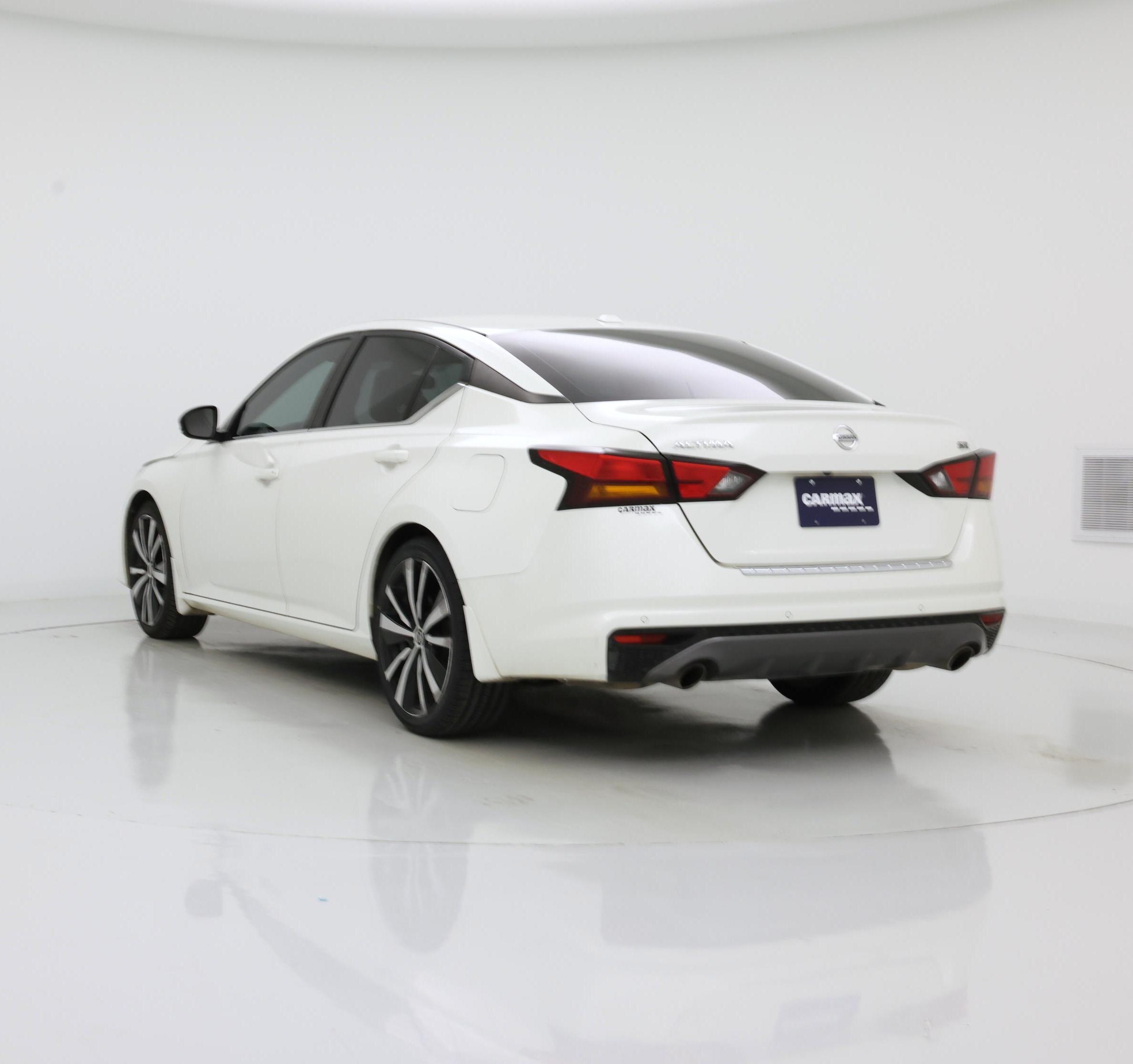 Thumbnail: 2020 Nissan Altima - 2