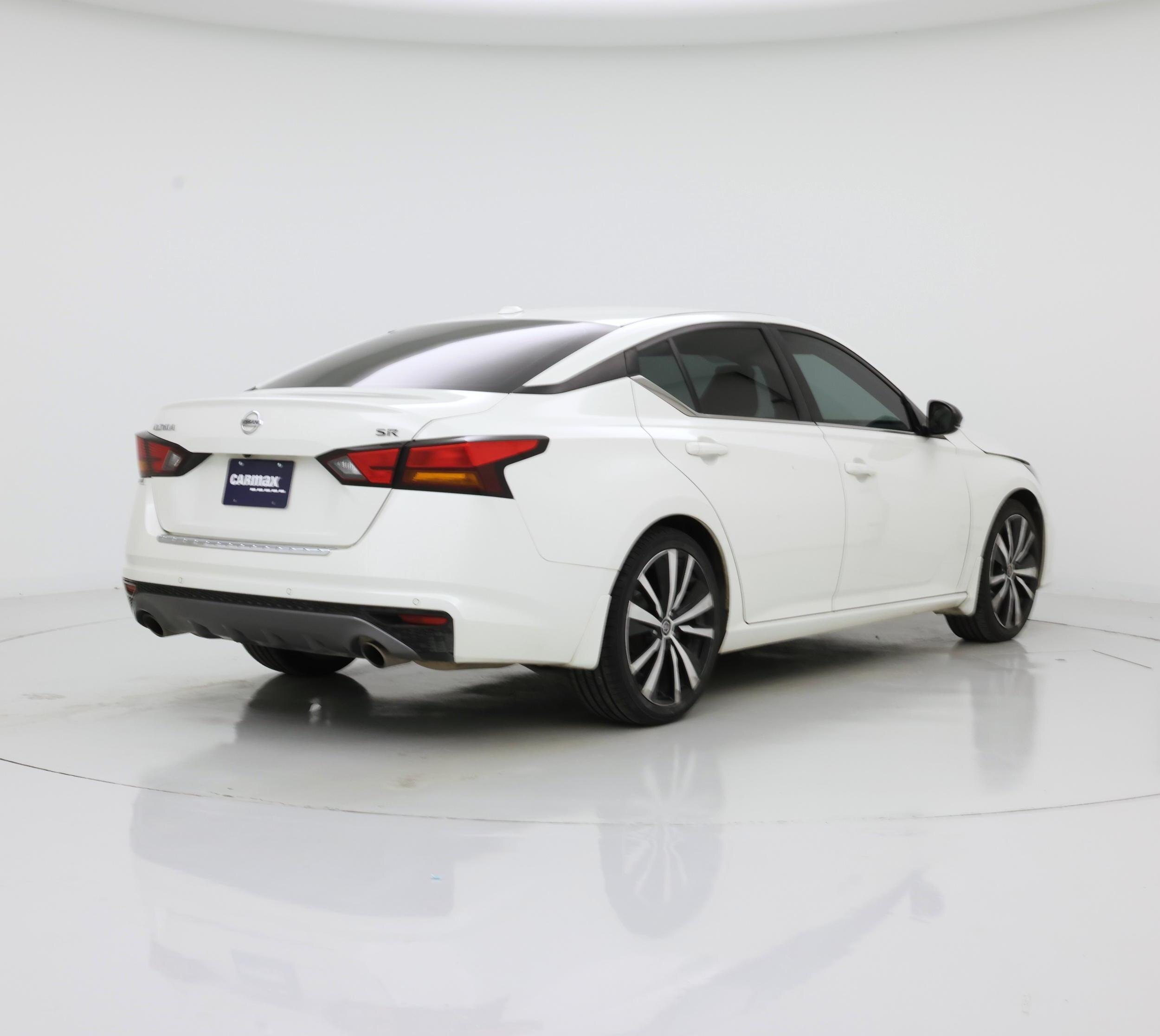 Thumbnail: 2020 Nissan Altima - 8