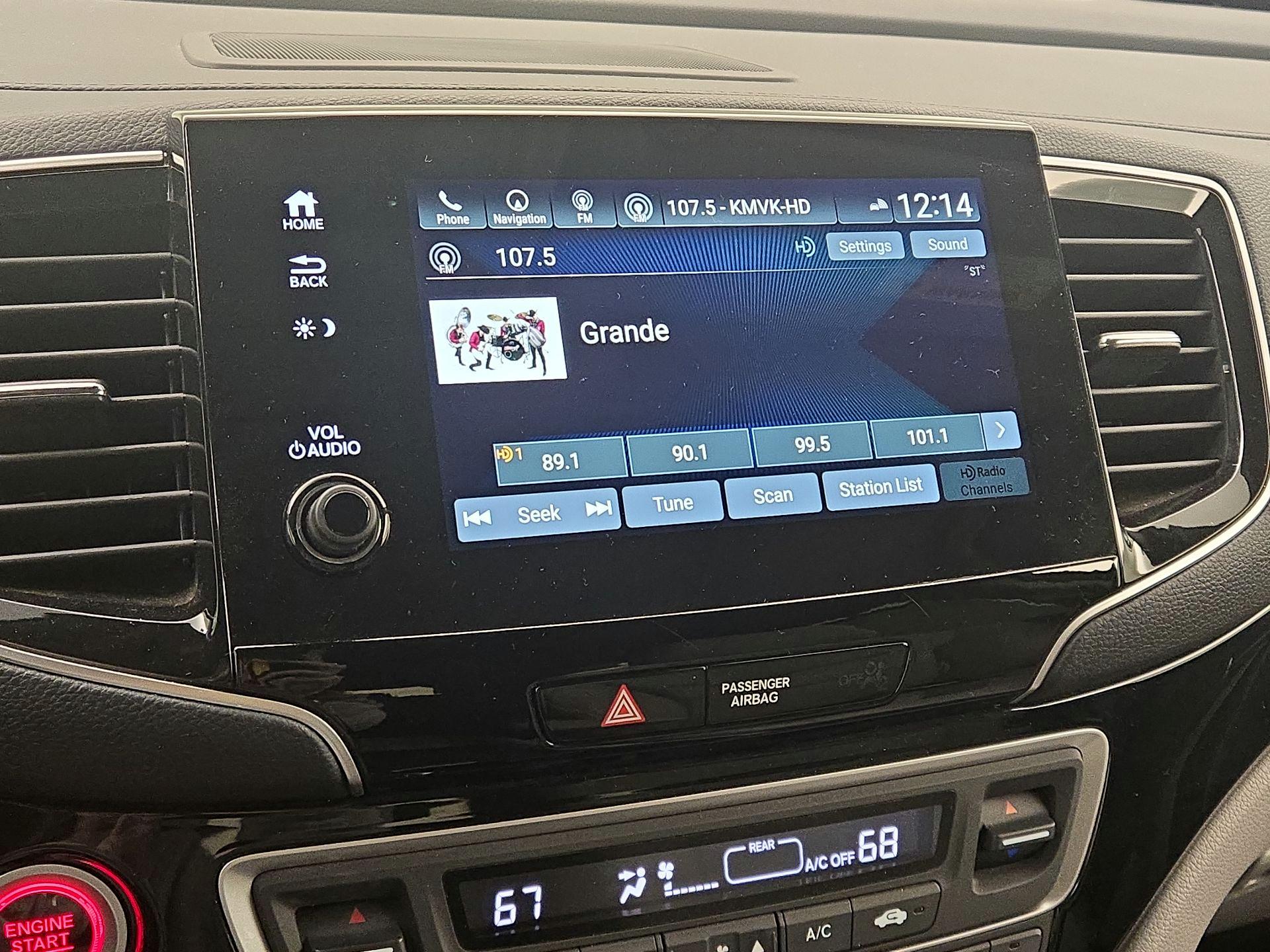 Thumbnail: 2019 Honda Pilot - 16