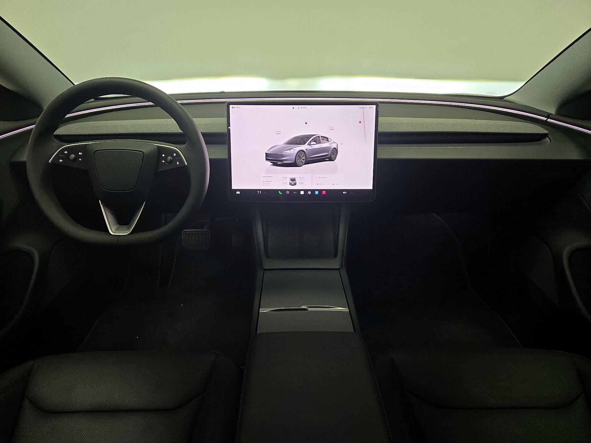 Thumbnail: 2025 Tesla Model 3 - 9